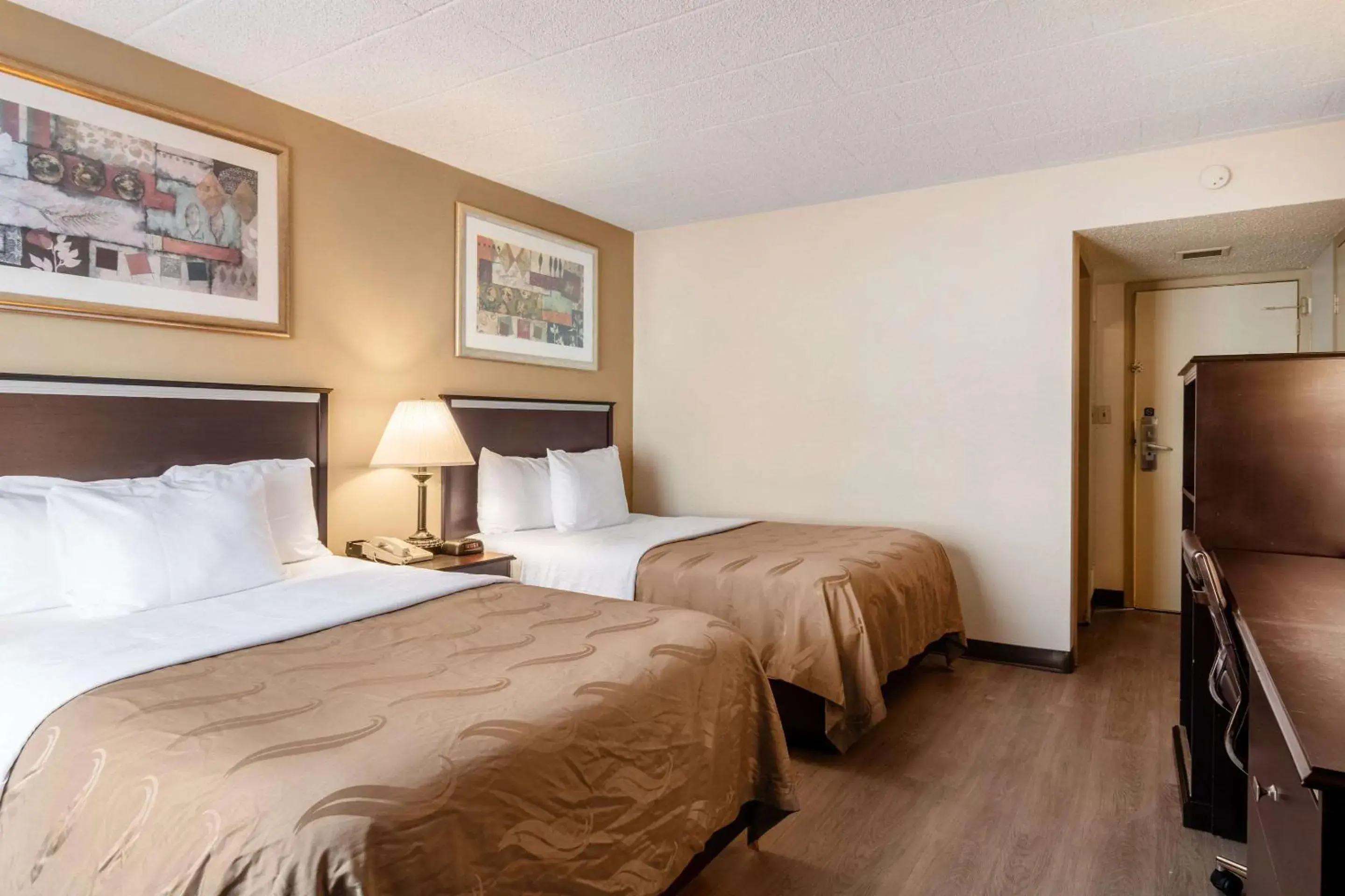 Photo of the whole room, Bed in Quality Inn & Suites Indiana South Photo of the whole room, Bed in Quality Inn & Suites Indiana South