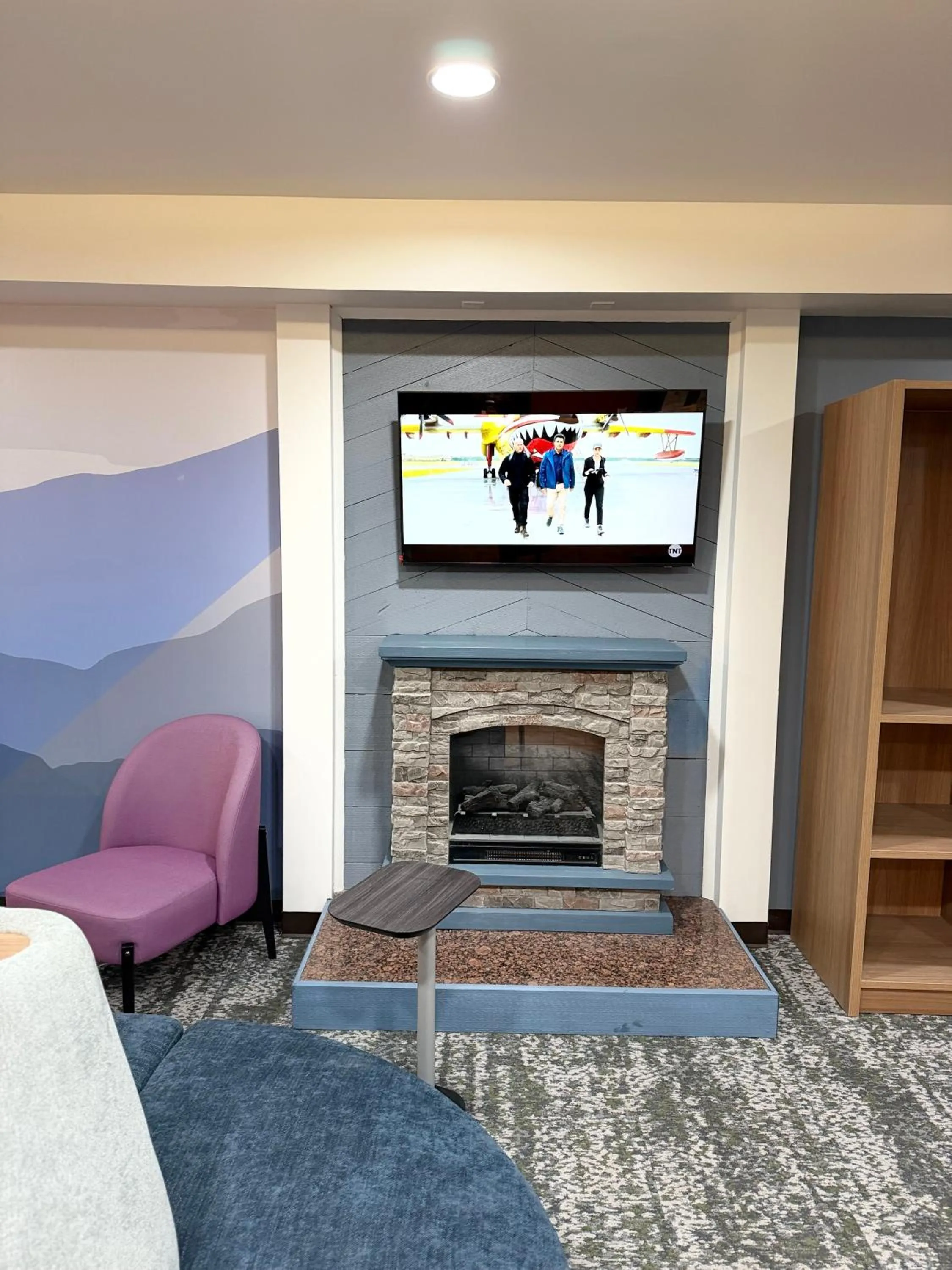 Lobby or reception in Red Roof Inn & Suites Bloomsburg - Mifflinville