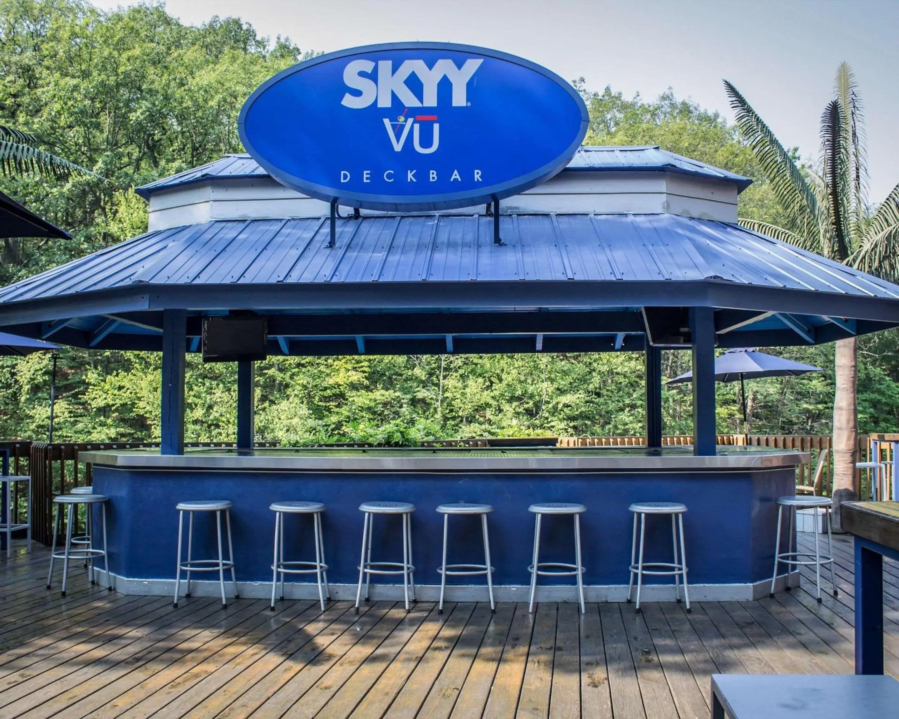 Restaurant/places to eat in The Woodlands Inn Restaurant/places to eat in The Woodlands Inn