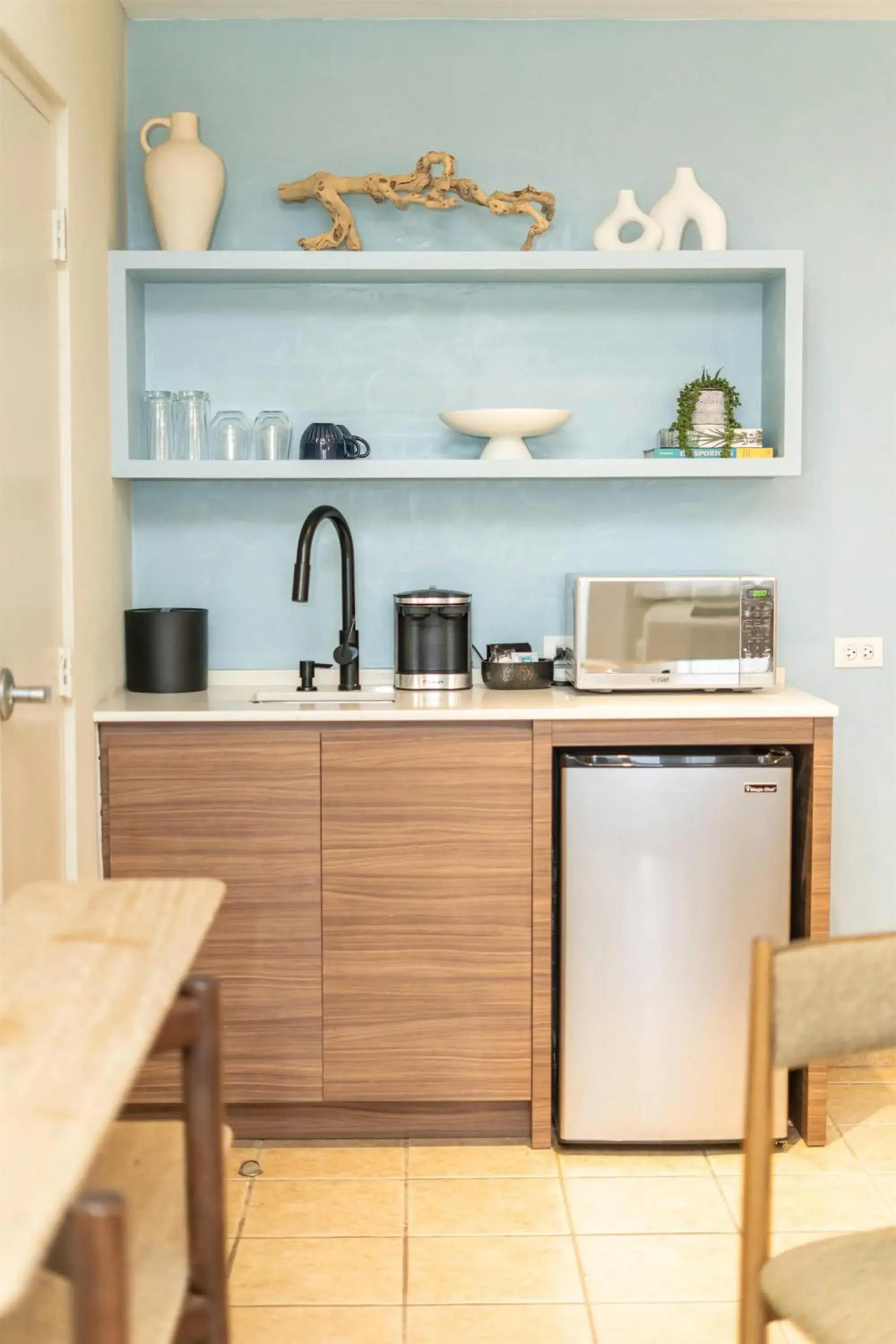 Bedroom in Comfort Inn & Suites Bedroom in Comfort Inn & Suites