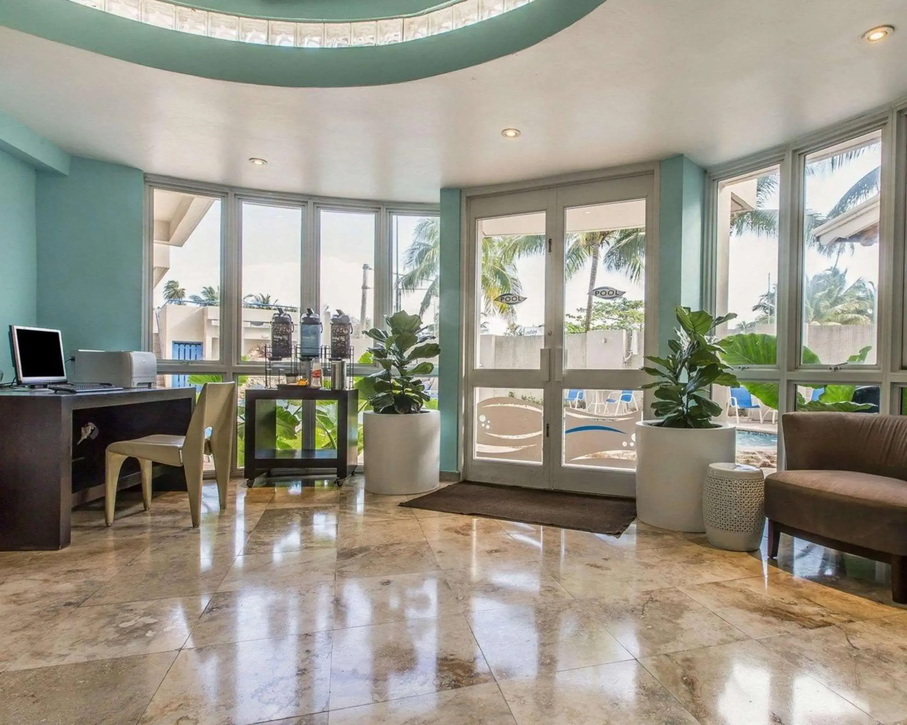 Lobby or reception in Comfort Inn & Suites Lobby or reception in Comfort Inn & Suites