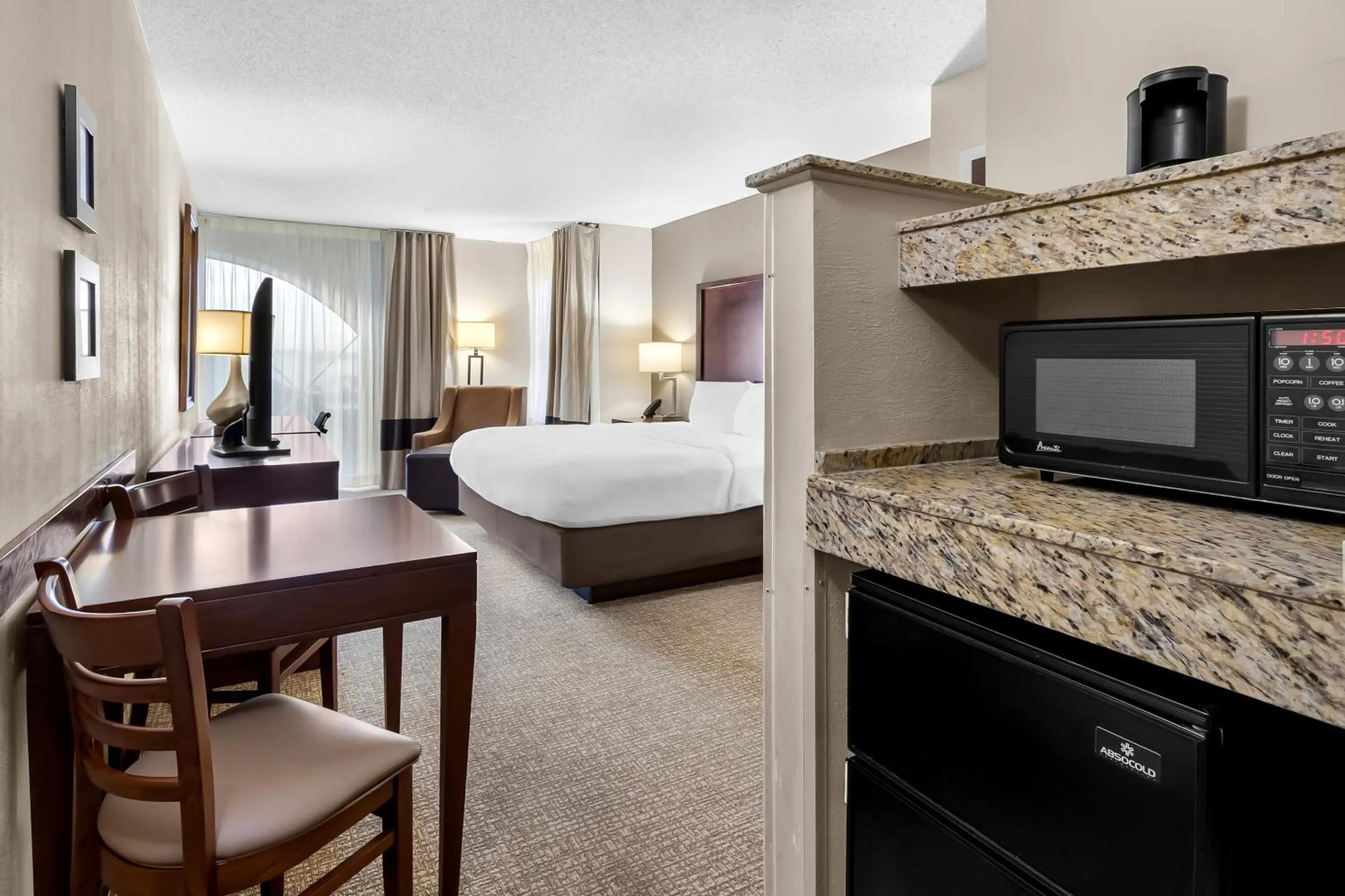 Photo of the whole room, Bed in Comfort Suites Sumter near Shaw AFB