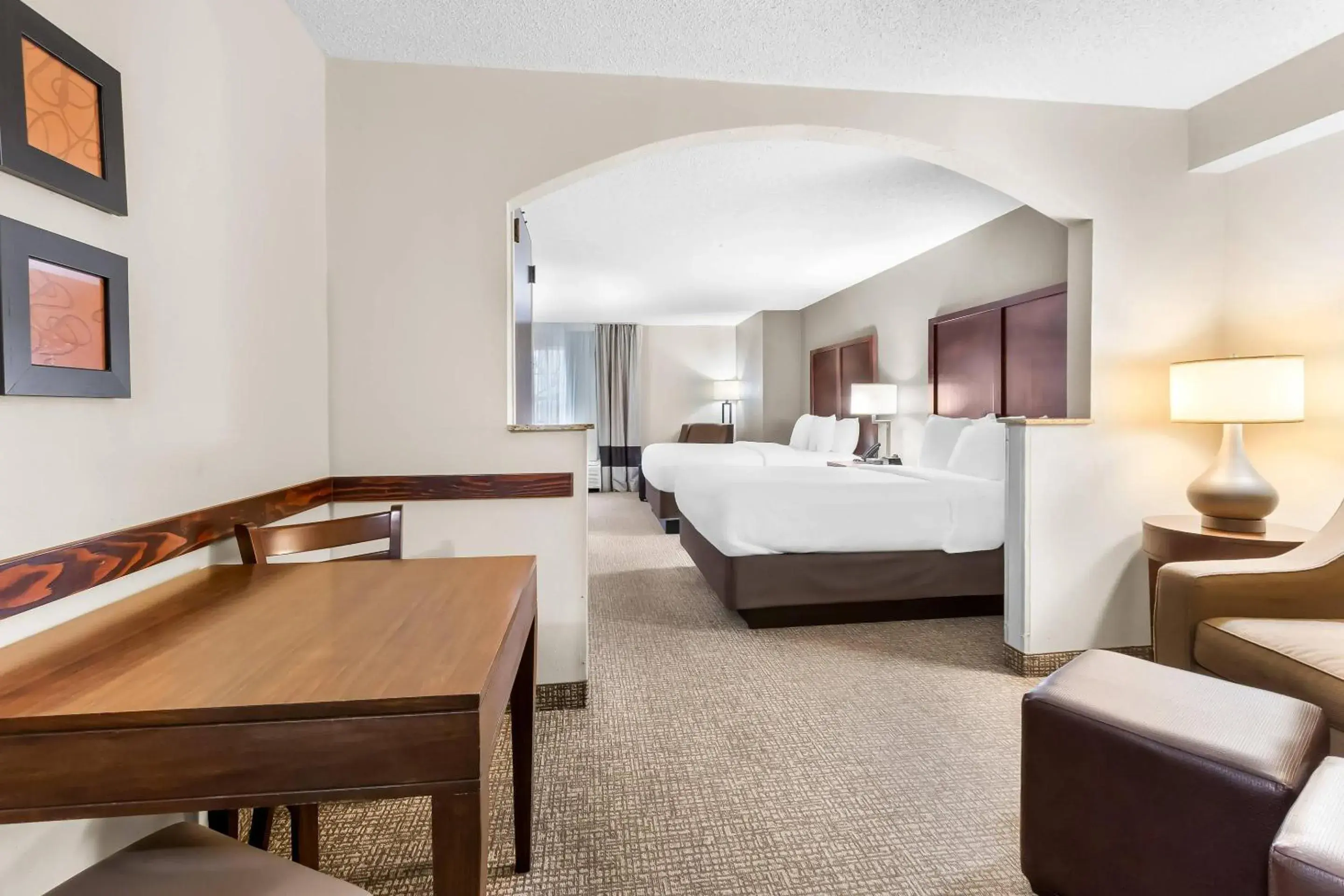 Queen Suite with Two Queen Beds - Non-Smoking in Comfort Suites Sumter near Shaw AFB Queen Suite with Two Queen Beds - Non-Smoking in Comfort Suites Sumter near Shaw AFB