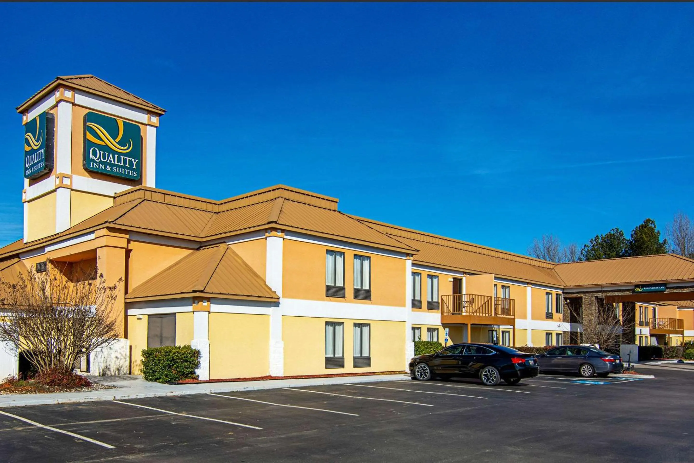 Property building in Quality Inn Richburg