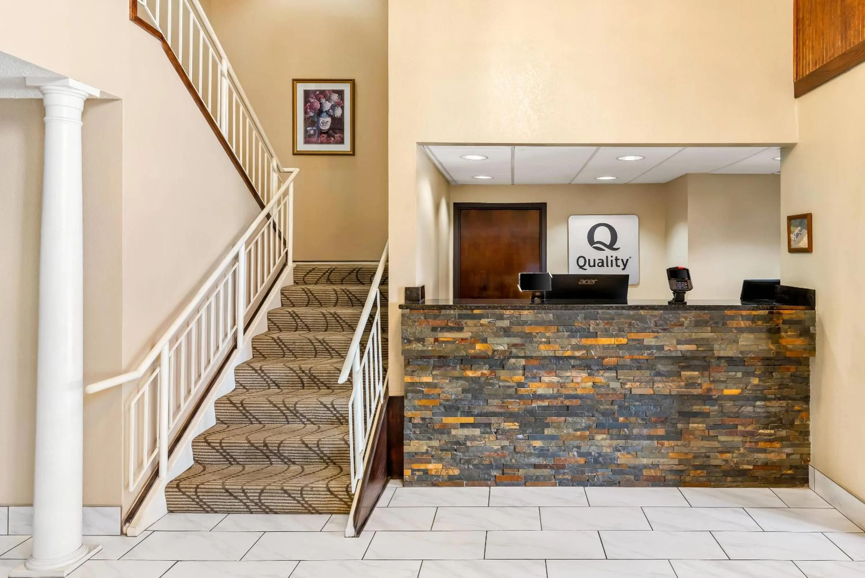 Lobby or reception in Quality Inn Richburg