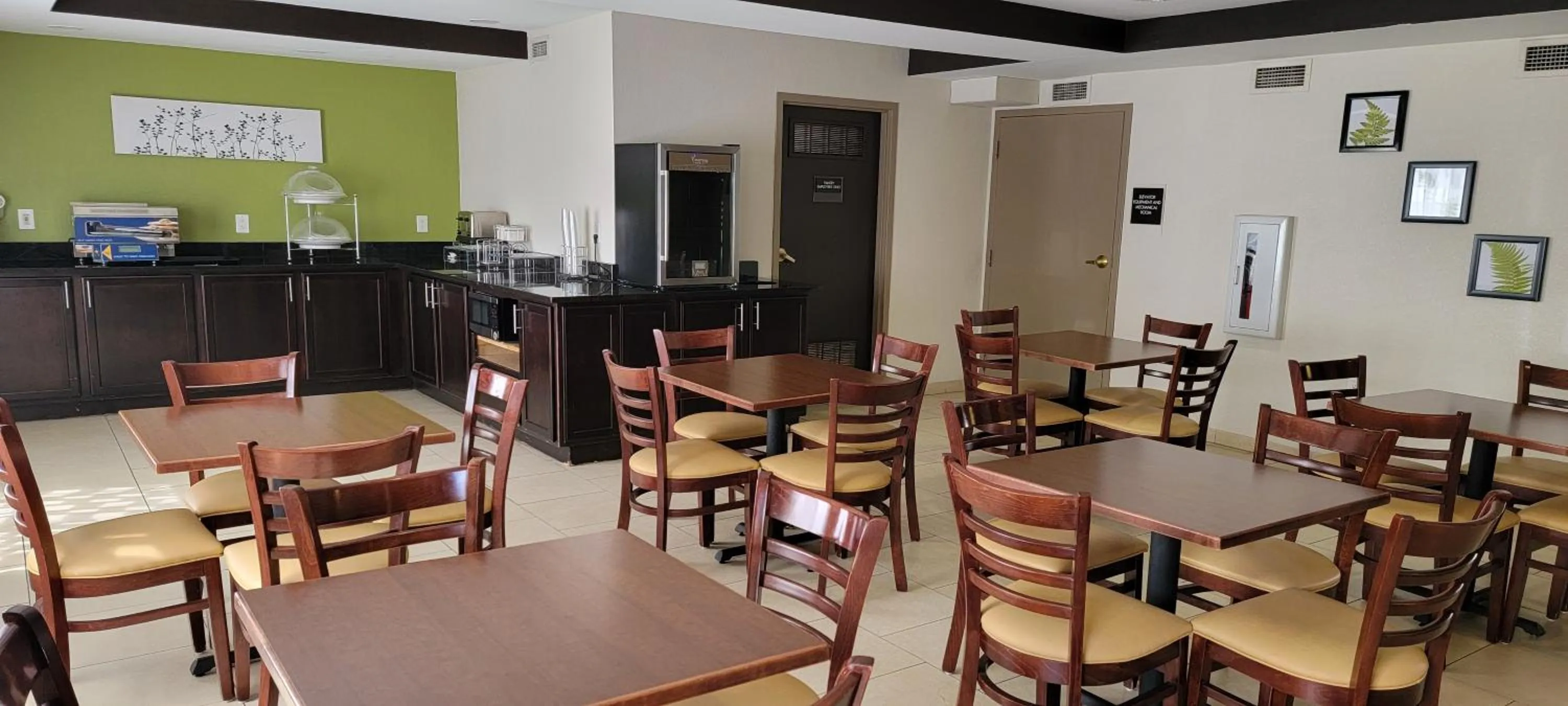 Seating area in Sleep Inn Near Ft Jackson
