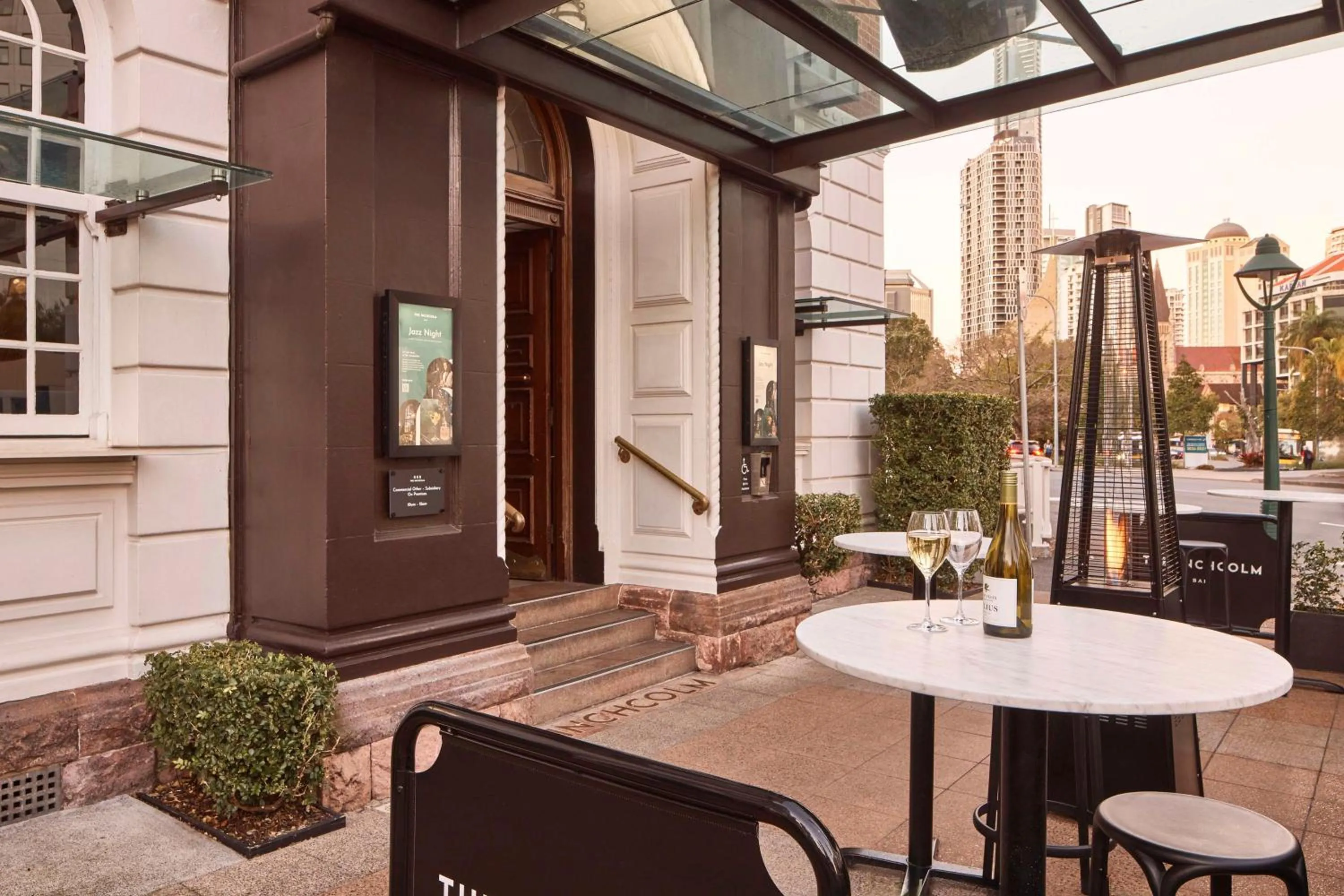 Food and drinks in The Inchcolm by Ode Hotels