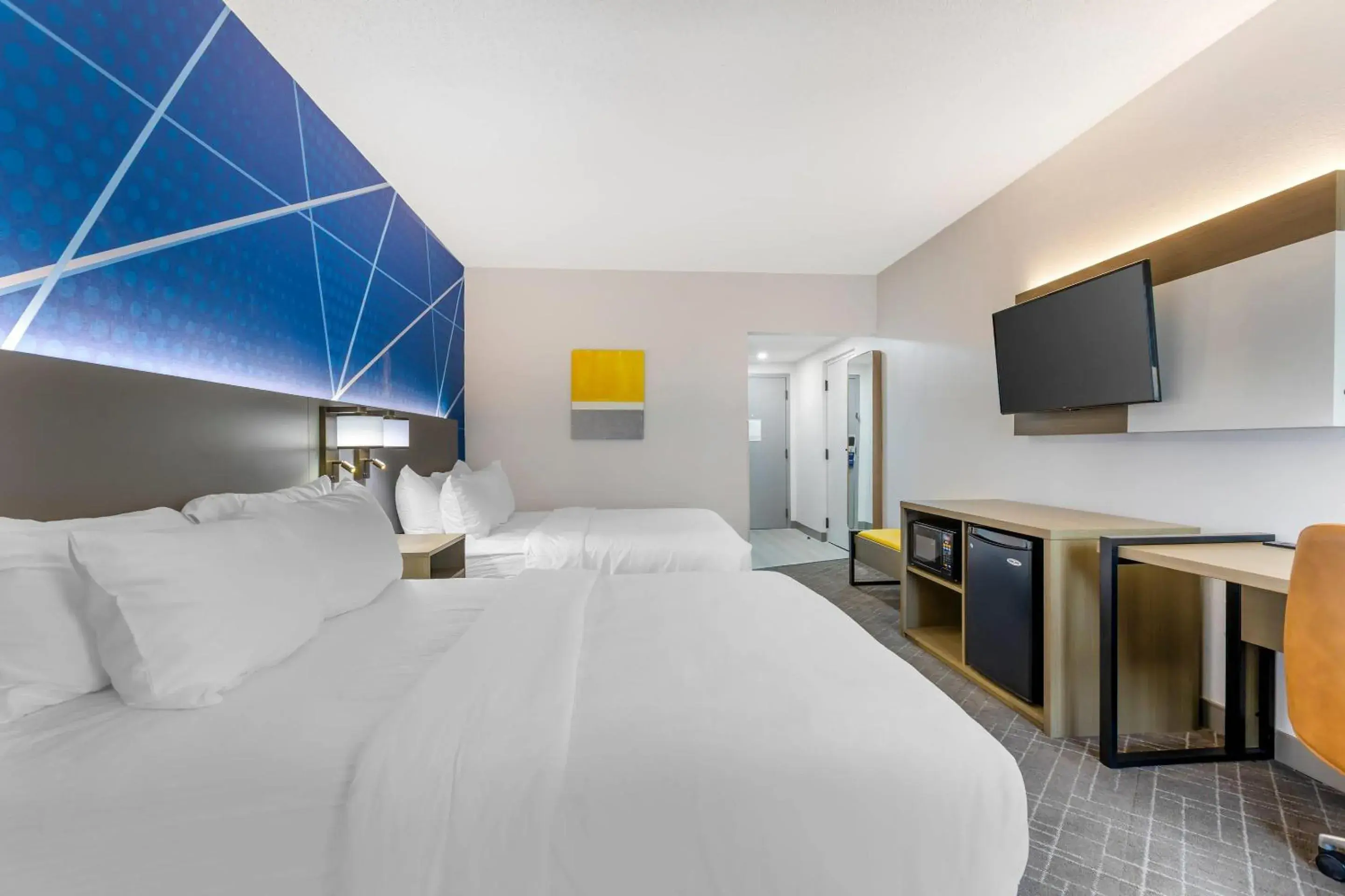 Queen Room with Two Queen Beds - Accessible/Non-Smoking in Comfort Inn Blythewood - North Columbia Queen Room with Two Queen Beds - Accessible/Non-Smoking in Comfort Inn Blythewood - North Columbia