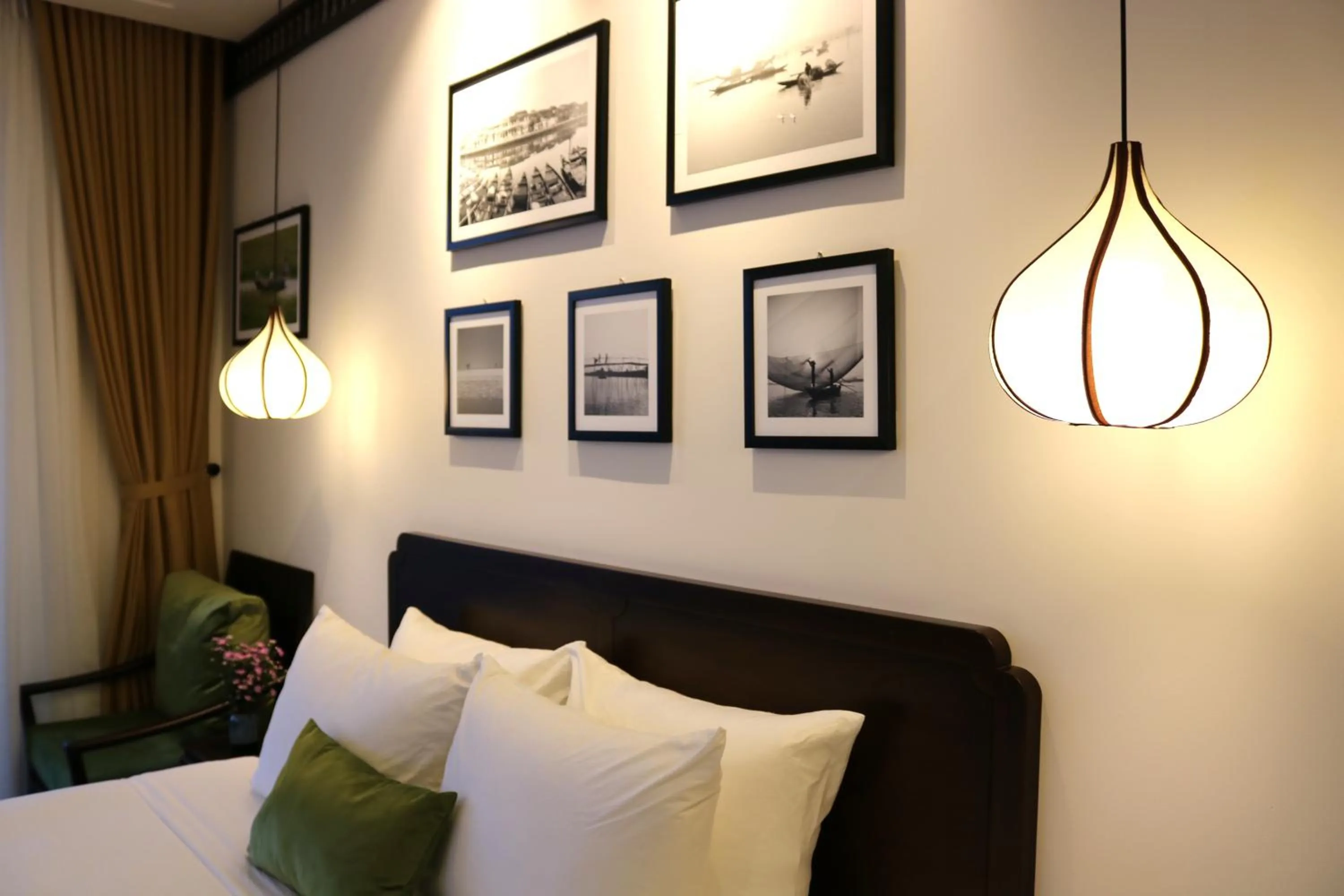 Bed in Roxana River Villa