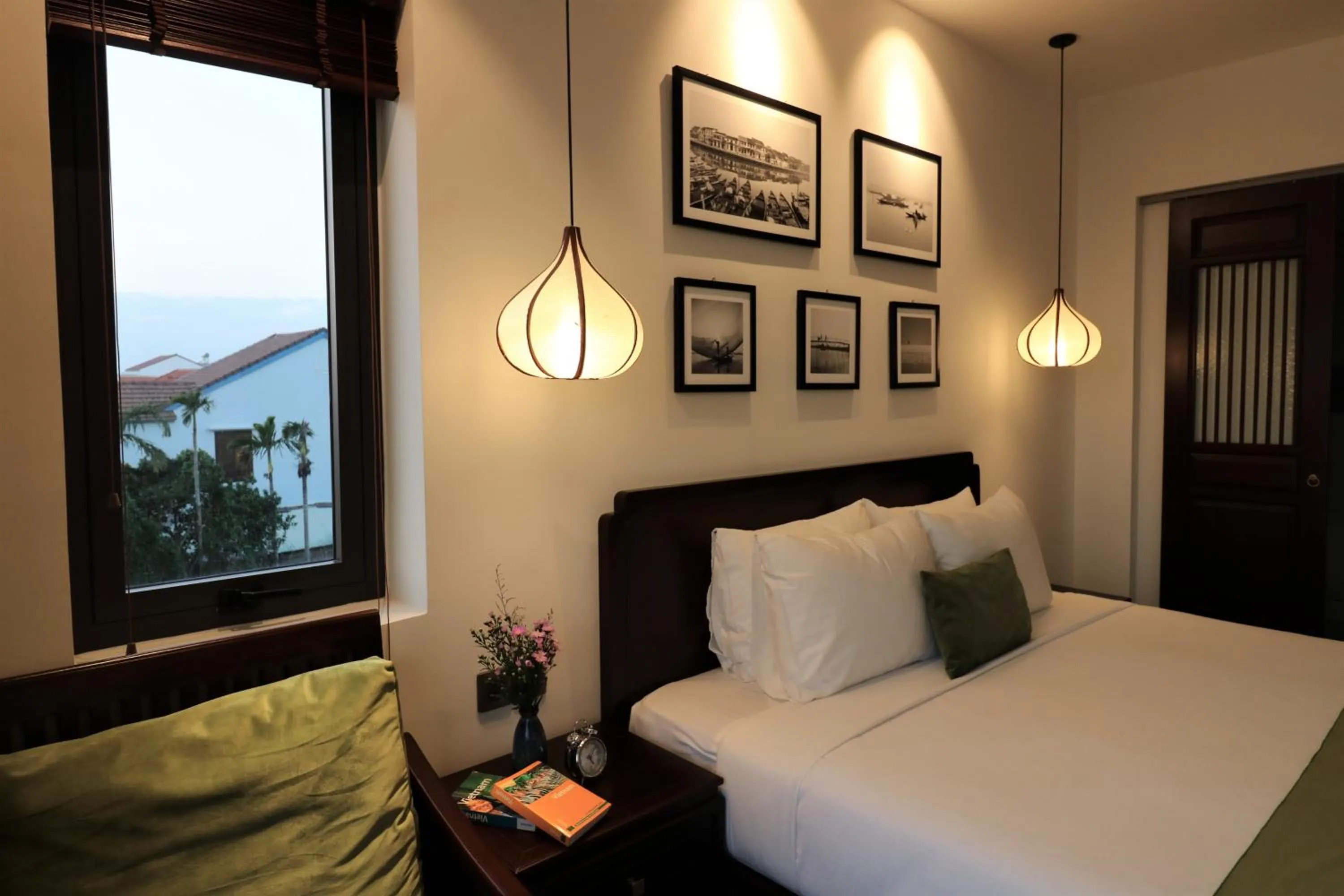 Bed in Roxana River Villa