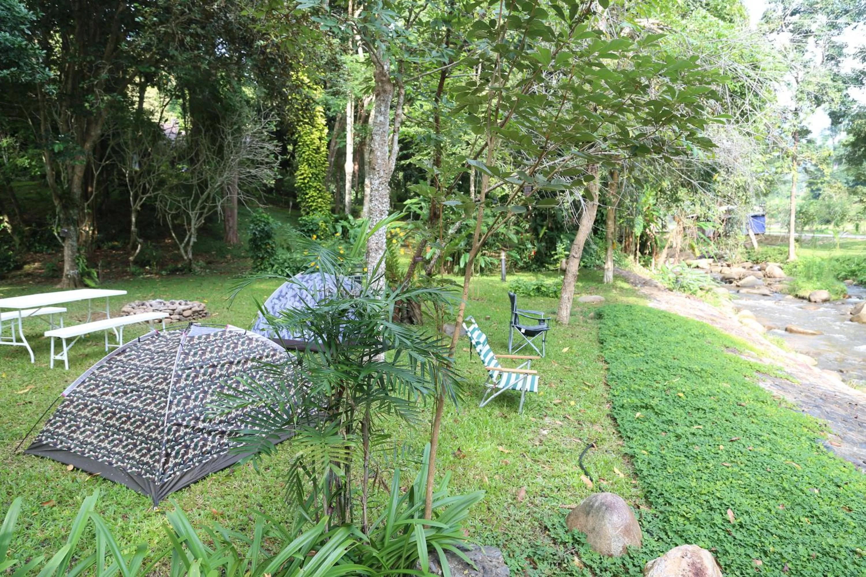 Garden view in Villa Darakorn Hill Country House