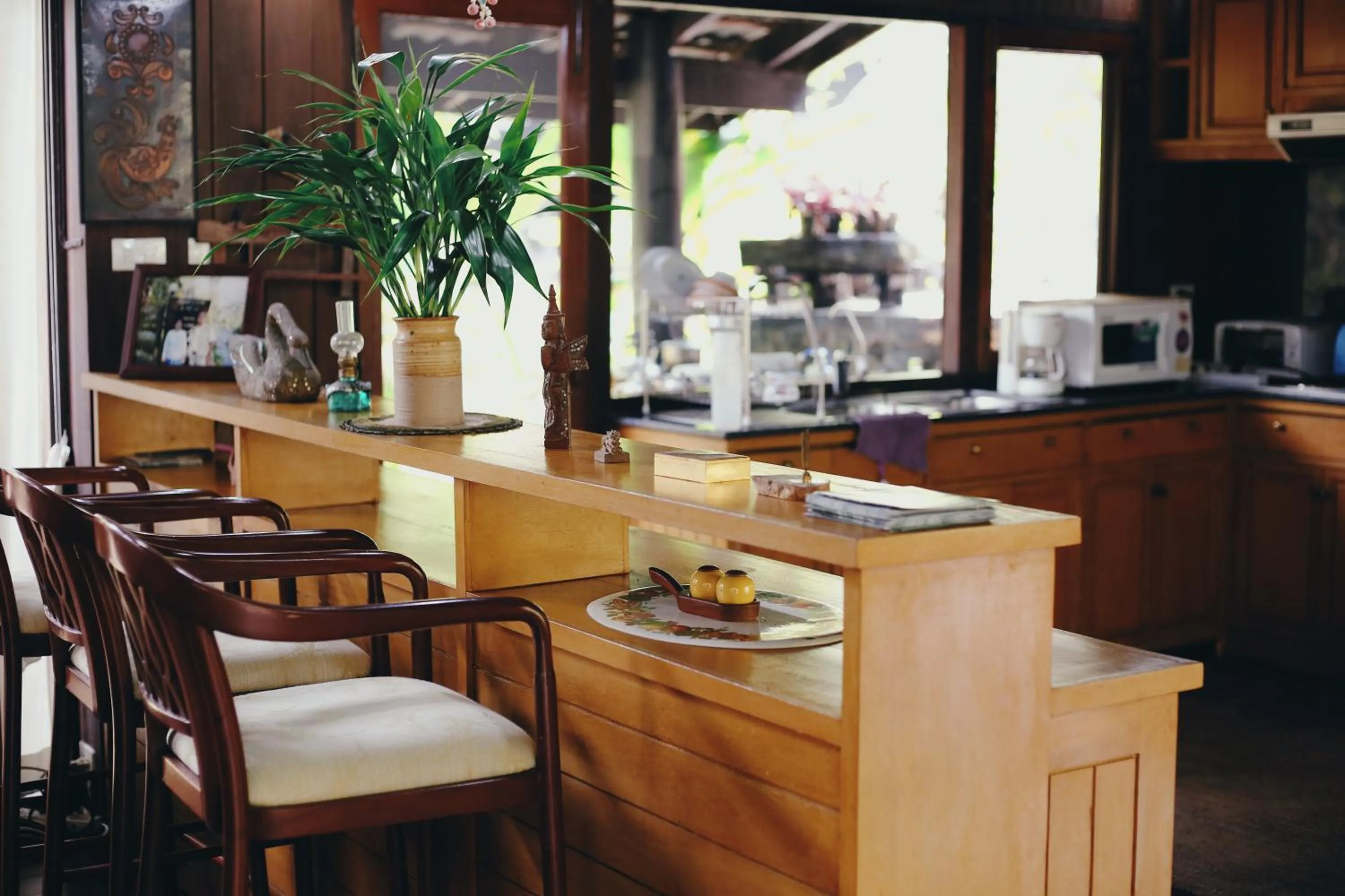 Kitchen or kitchenette in Villa Darakorn Hill Country House