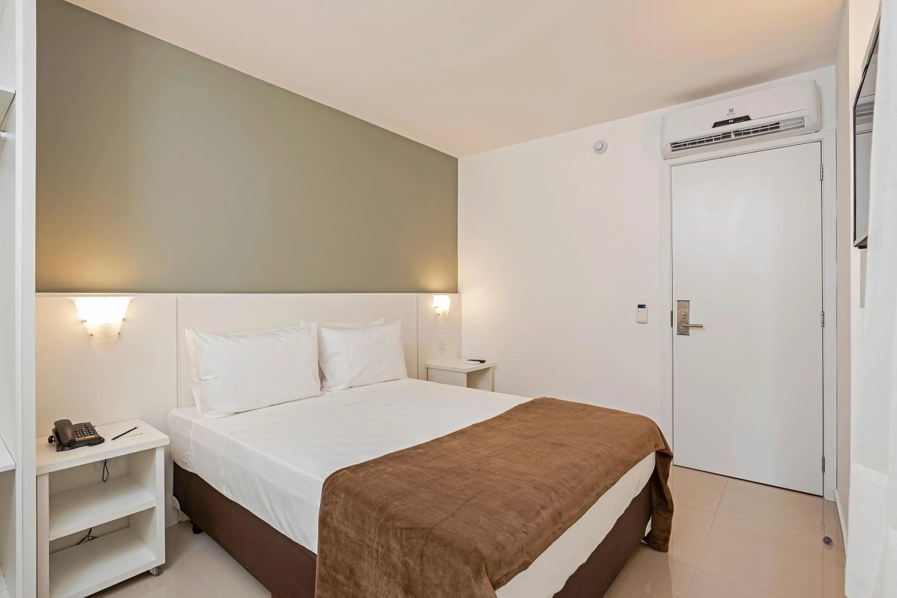 Bed in Slim Curitiba João Bettega