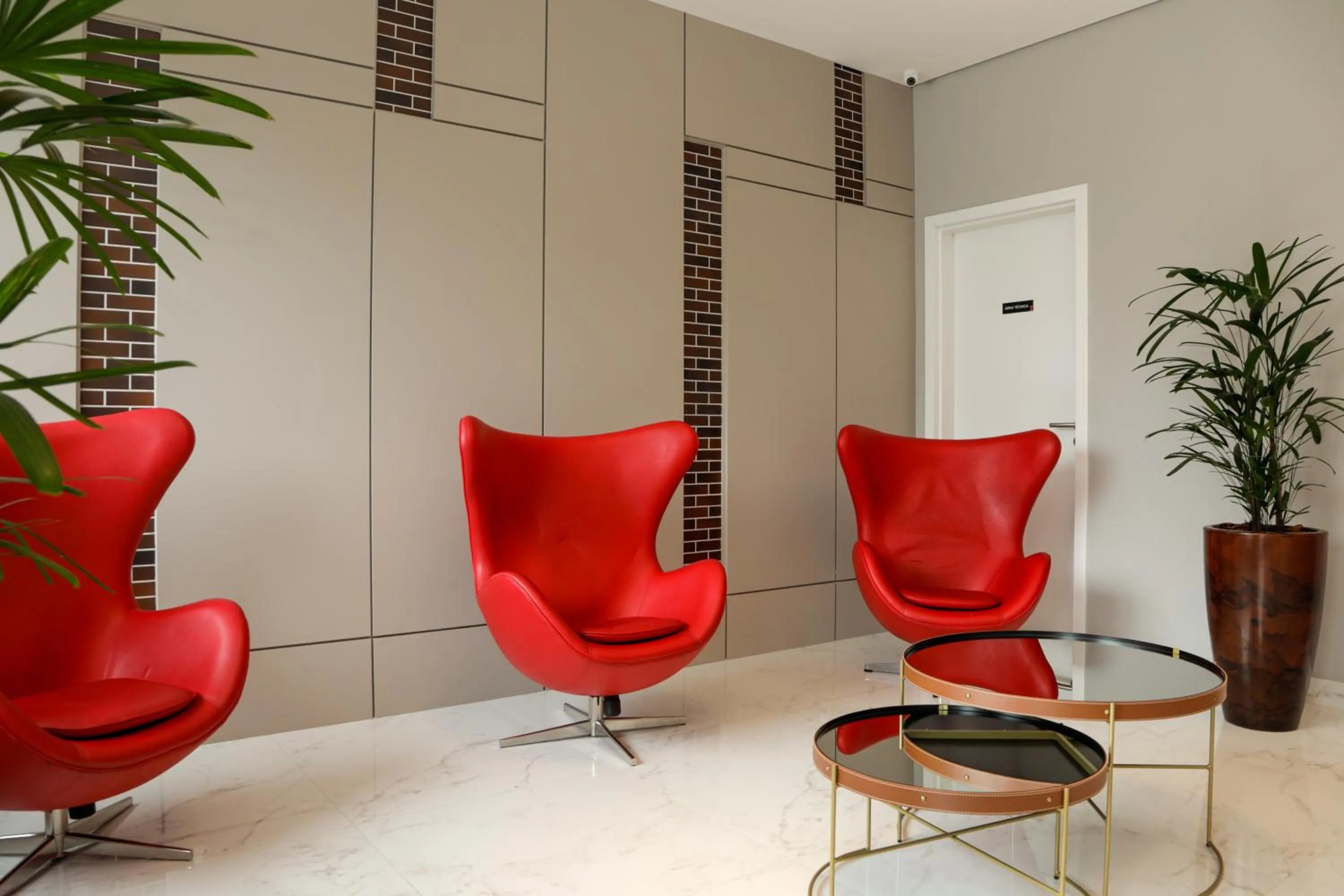 Lobby or reception in Slim Curitiba João Bettega