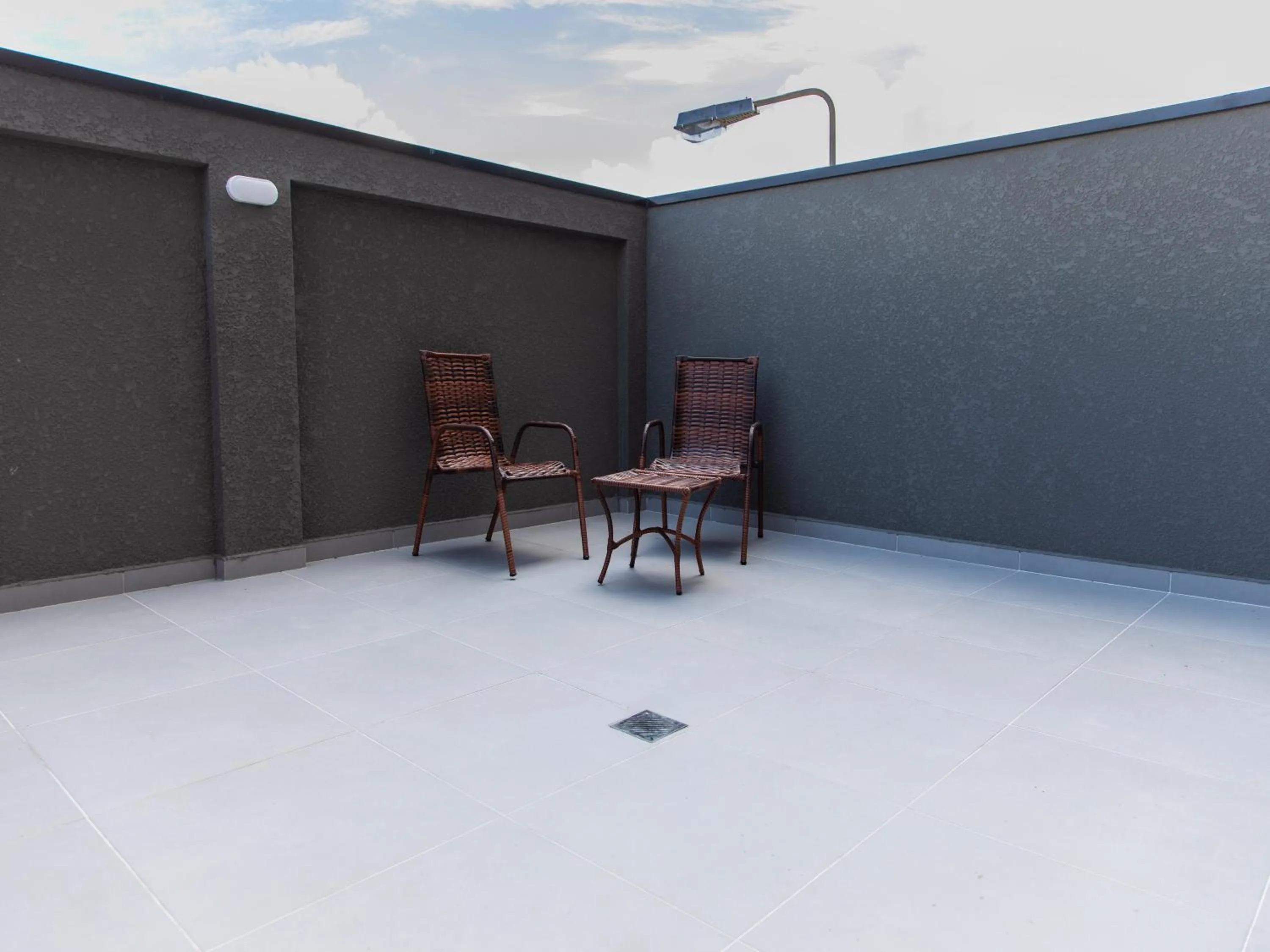 Balcony/Terrace in Slim Curitiba João Bettega