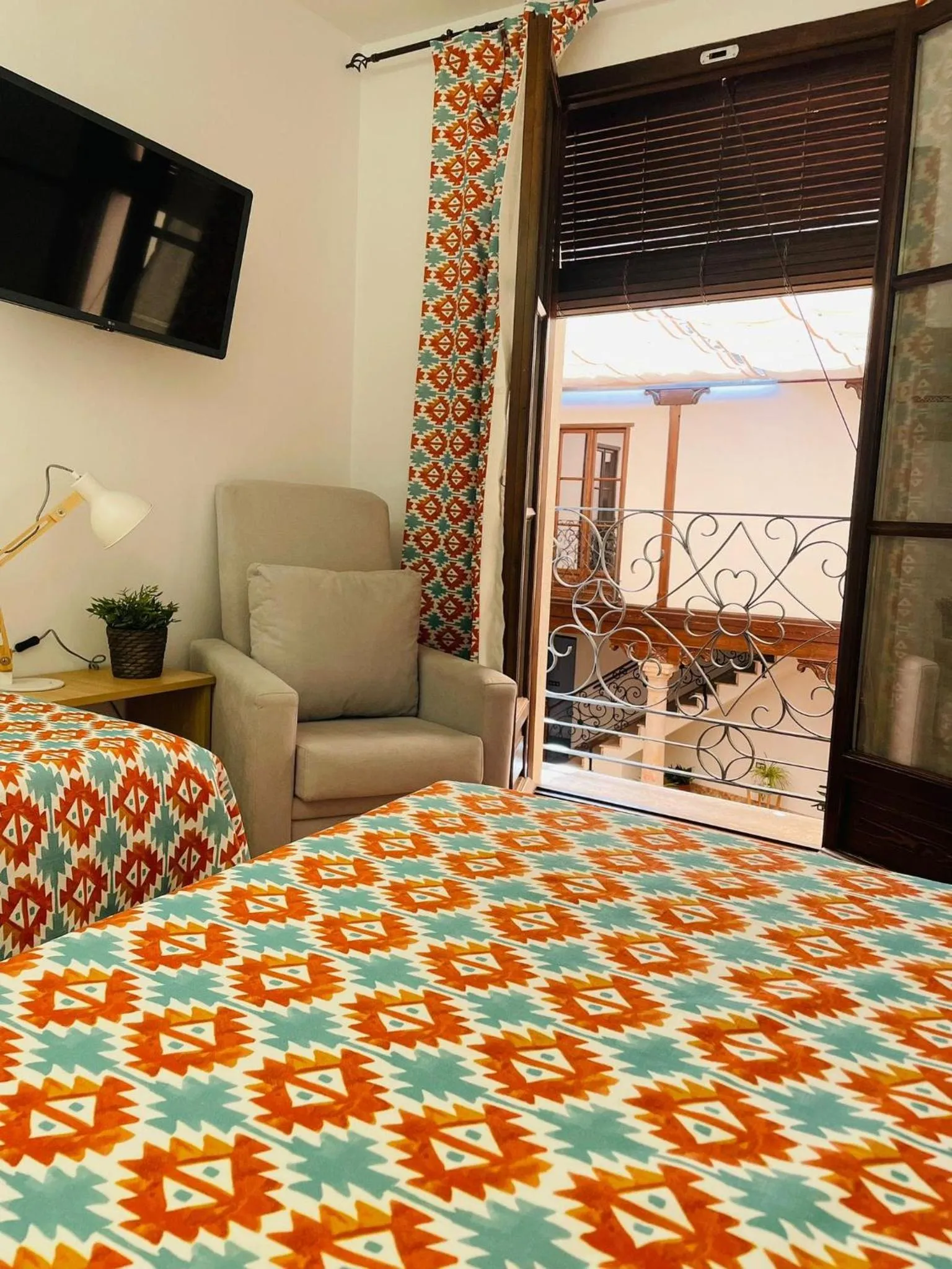 Bed in Hotel QB Almagro Centro