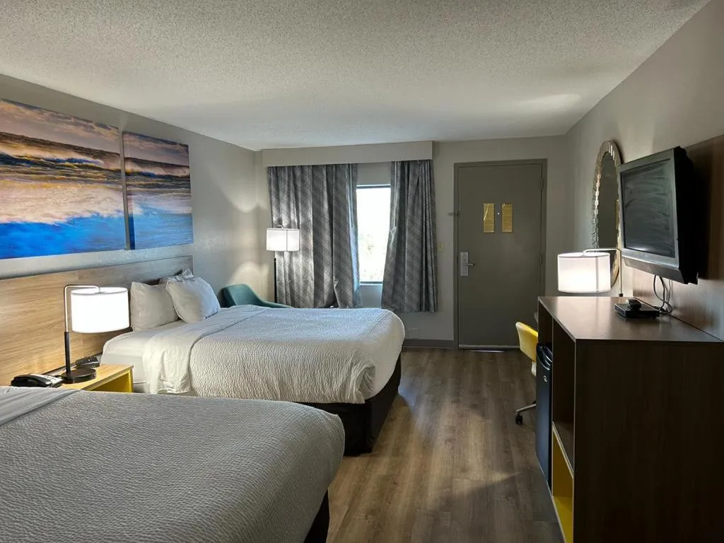 Bed in Days Inn by Wyndham St George