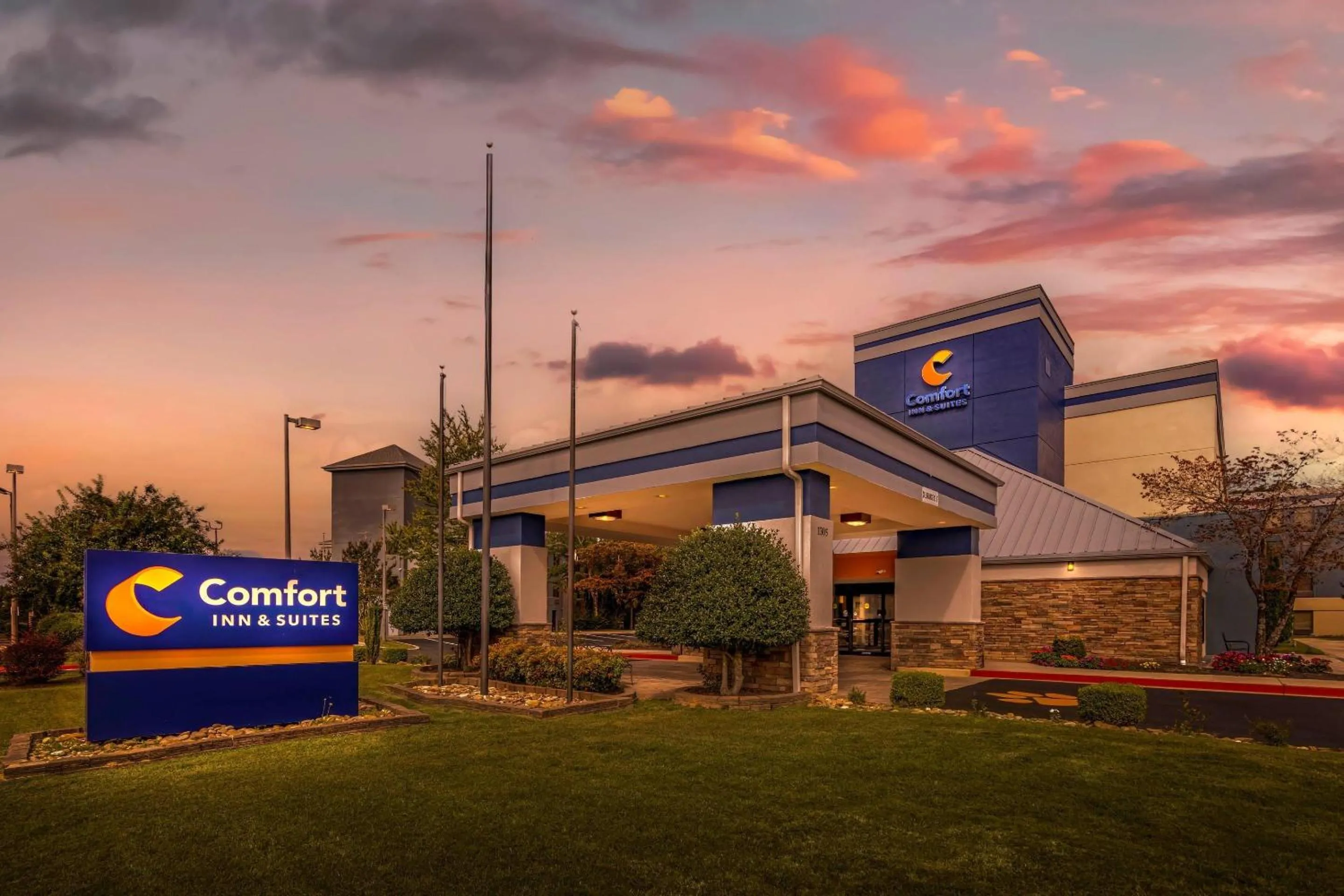Property building in Comfort Inn & Suites Clemson - University Area