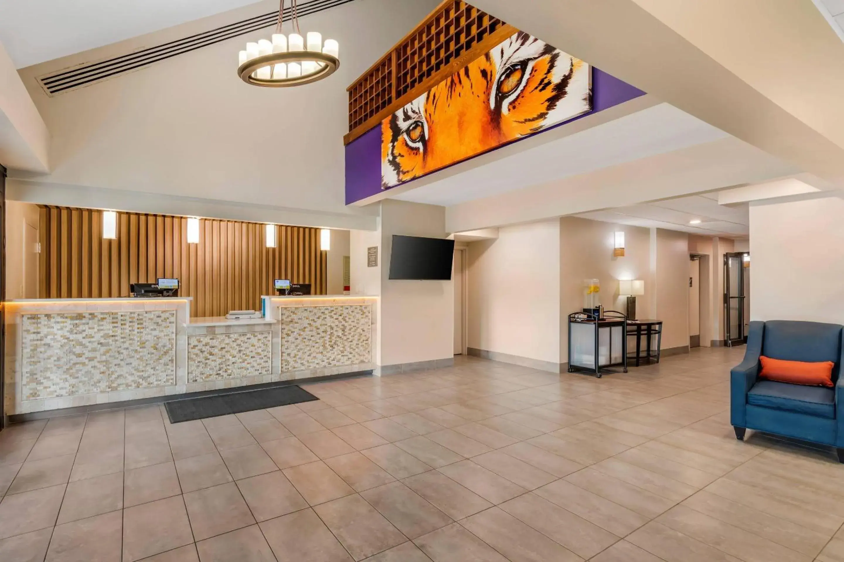 Comfort Inn & Suites Clemson - University Area Comfort Inn & Suites Clemson - University Area