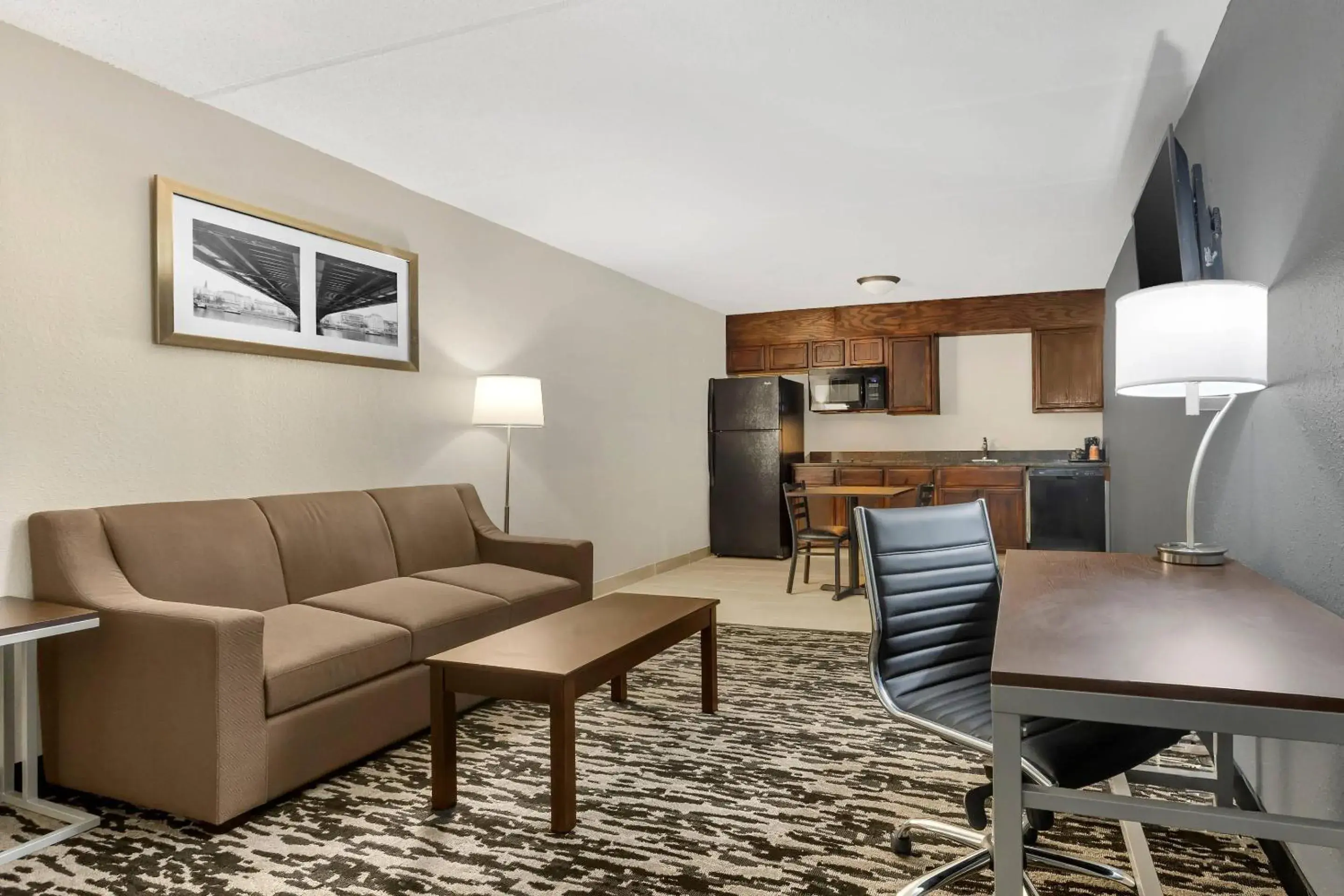 Bedroom in Quality Inn & Suites Easley - Greenville Bedroom in Quality Inn & Suites Easley - Greenville