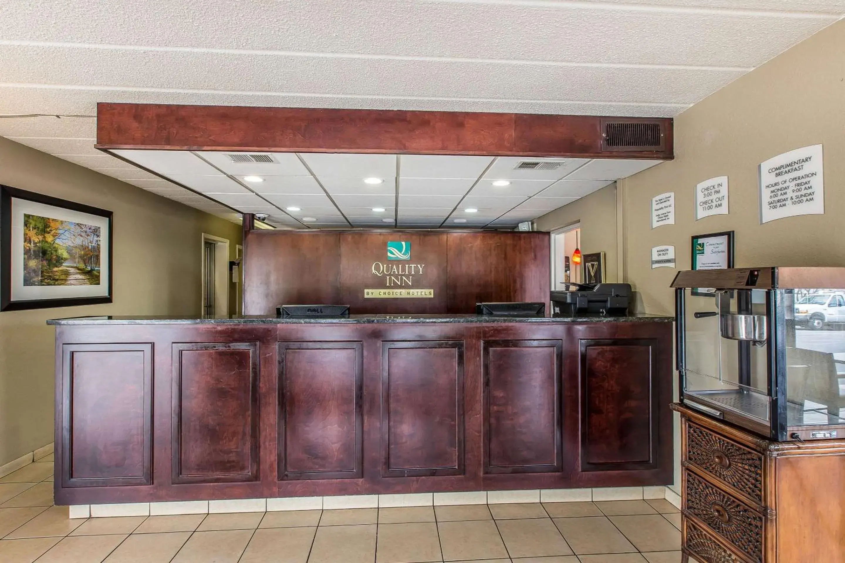 Lobby or reception in Quality Inn & Suites Easley - Greenville Lobby or reception in Quality Inn & Suites Easley - Greenville