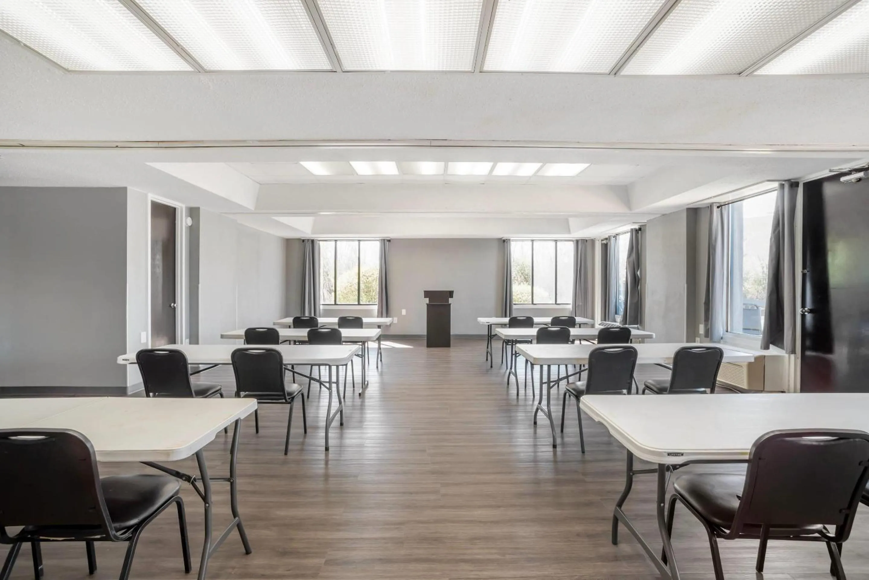 Meeting/conference room in Quality Inn Simpsonville-Greenville