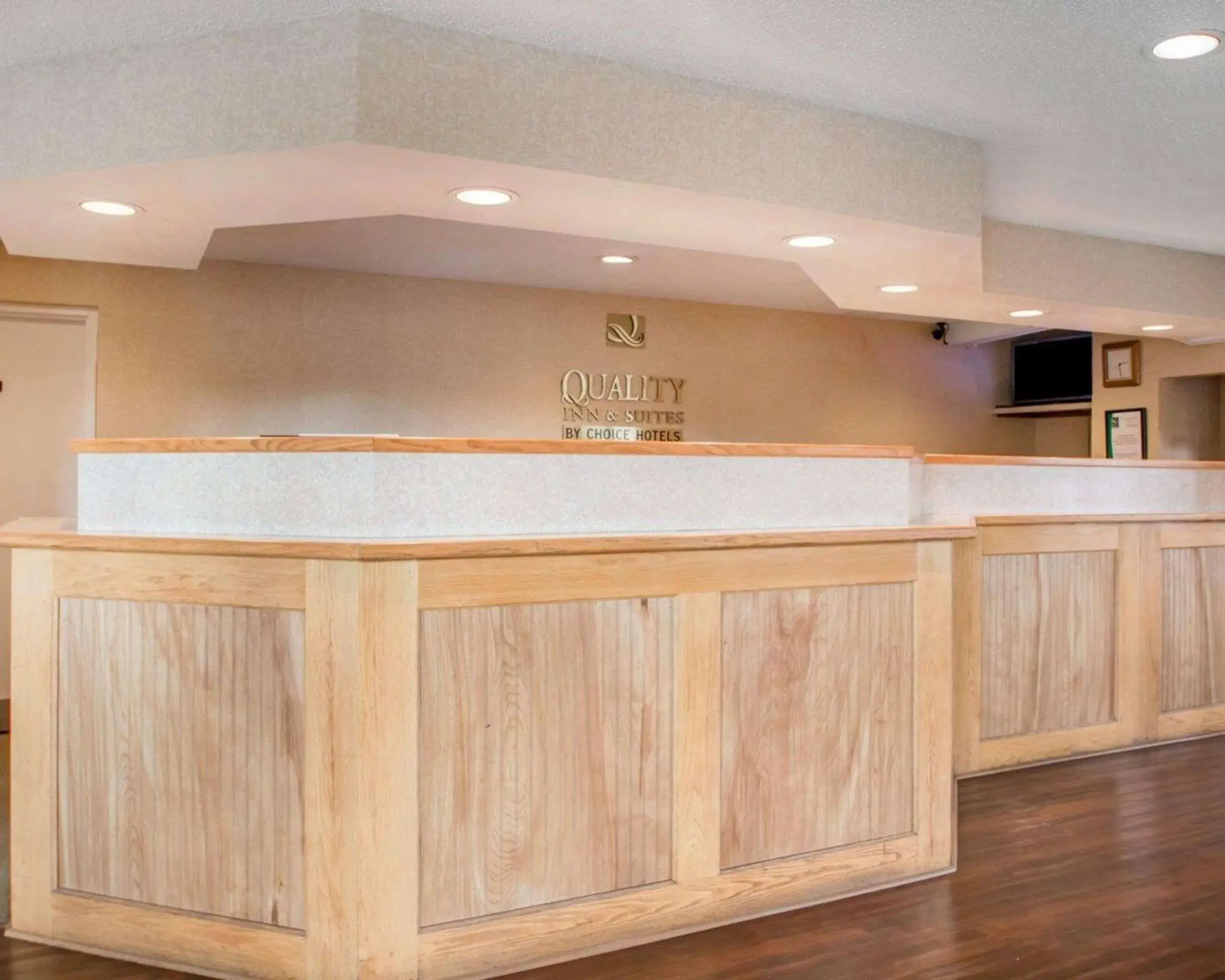 Lobby or reception in Quality Inn & Suites Ridgeland Lobby or reception in Quality Inn & Suites Ridgeland