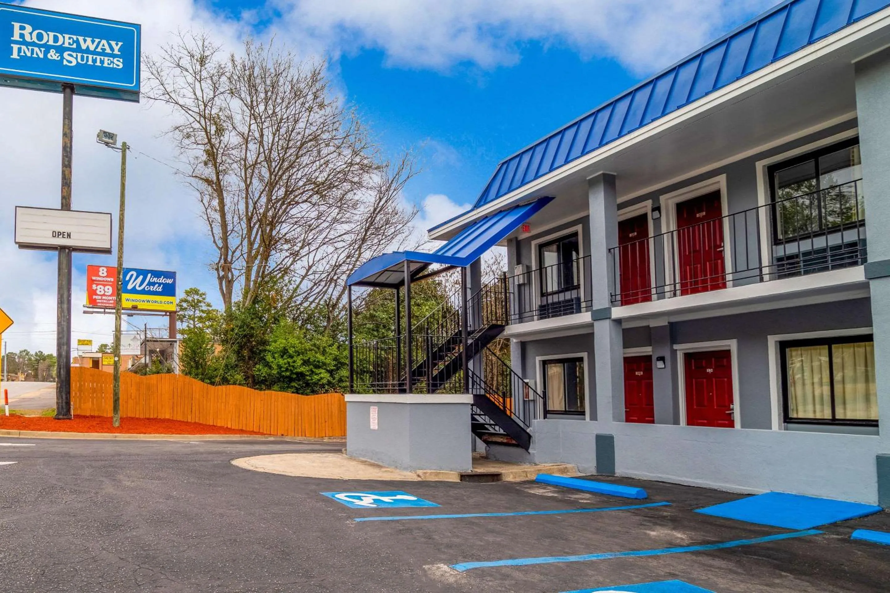 Property building in Rodeway Inn & Suites Fort Jackson