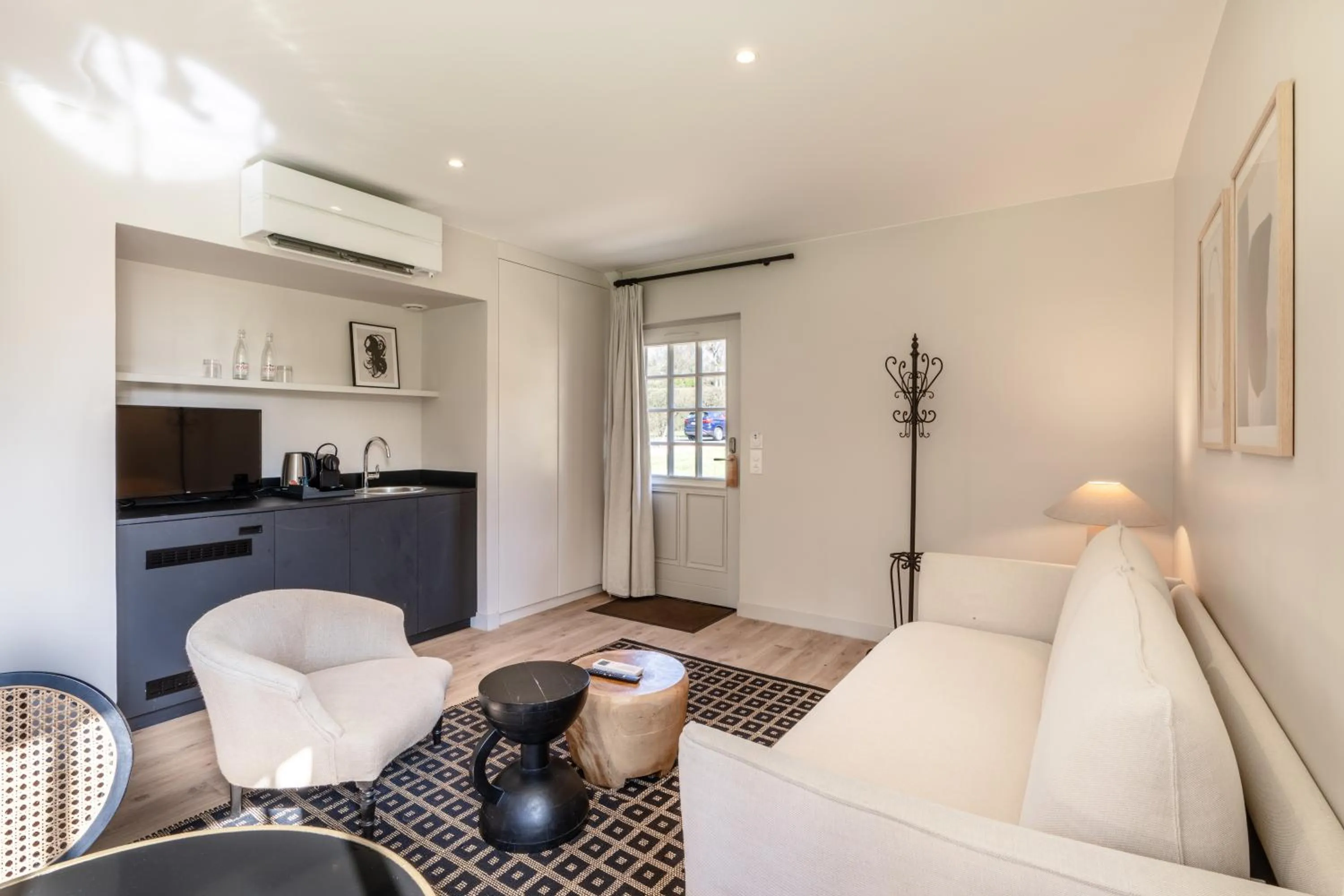 Kitchen or kitchenette in Les Manoirs des Portes de Deauville - Small Luxury Hotel Of The World