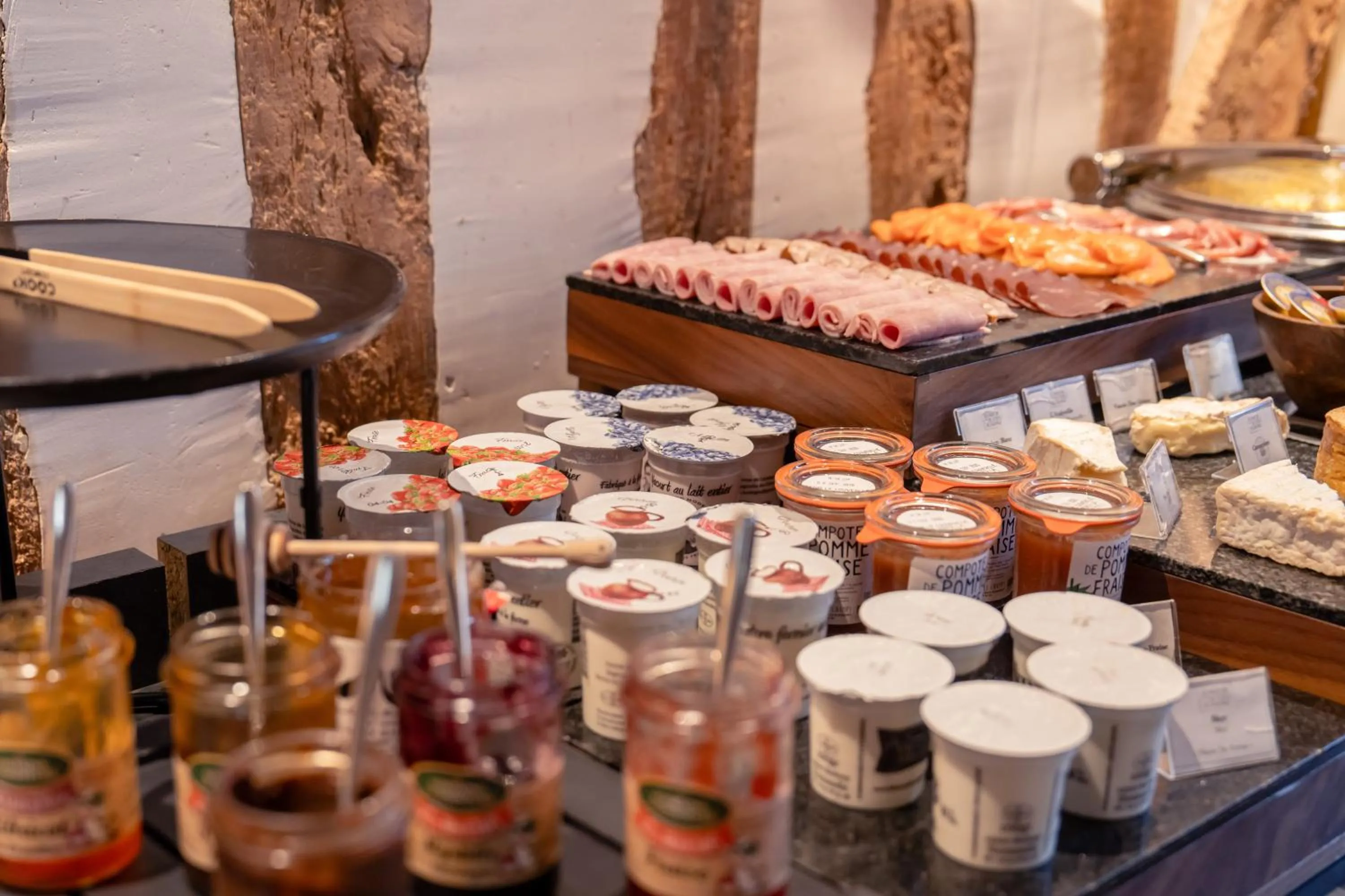 Breakfast in Les Manoirs des Portes de Deauville - Small Luxury Hotel Of The World