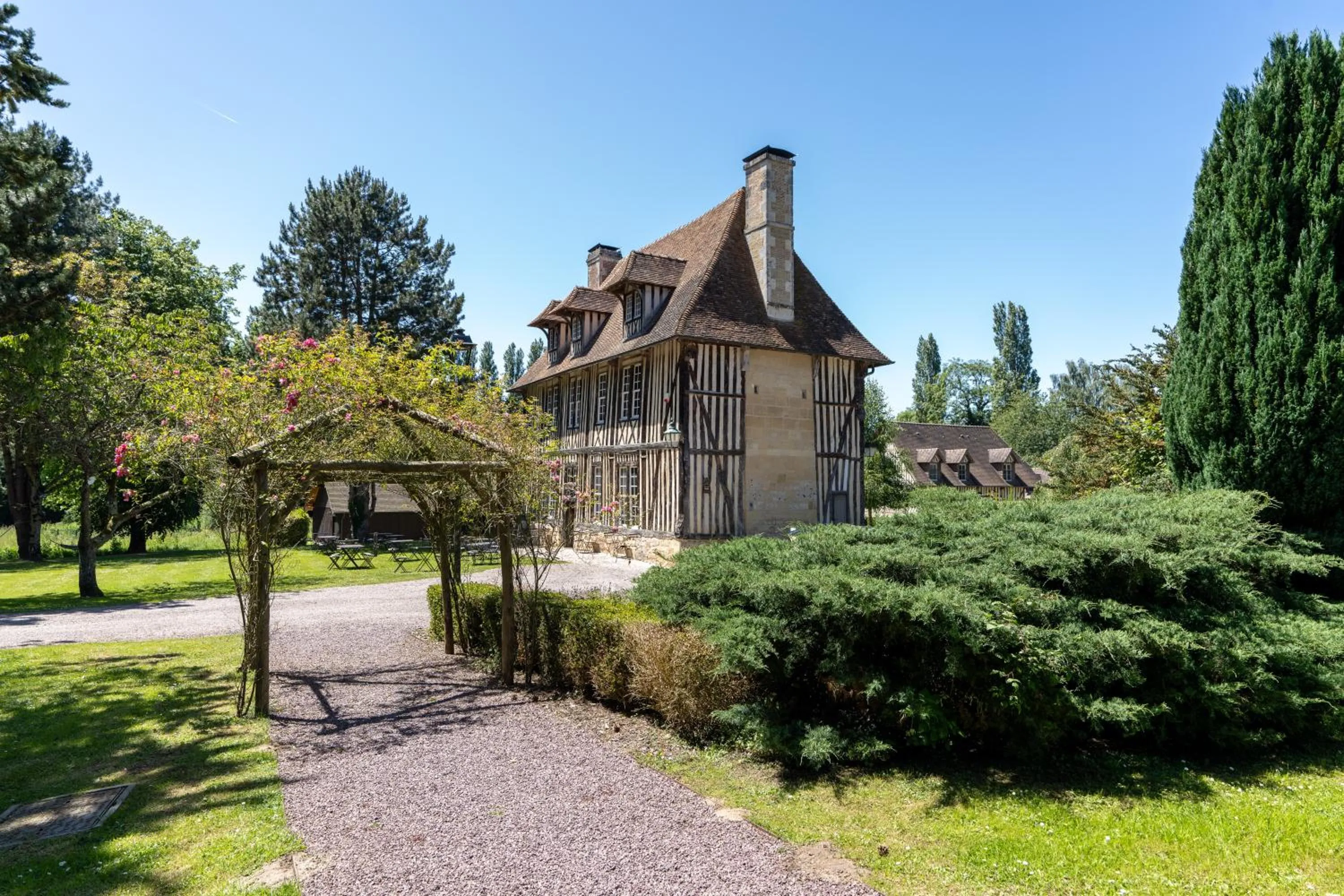 Property building in Les Manoirs des Portes de Deauville - Small Luxury Hotel Of The World