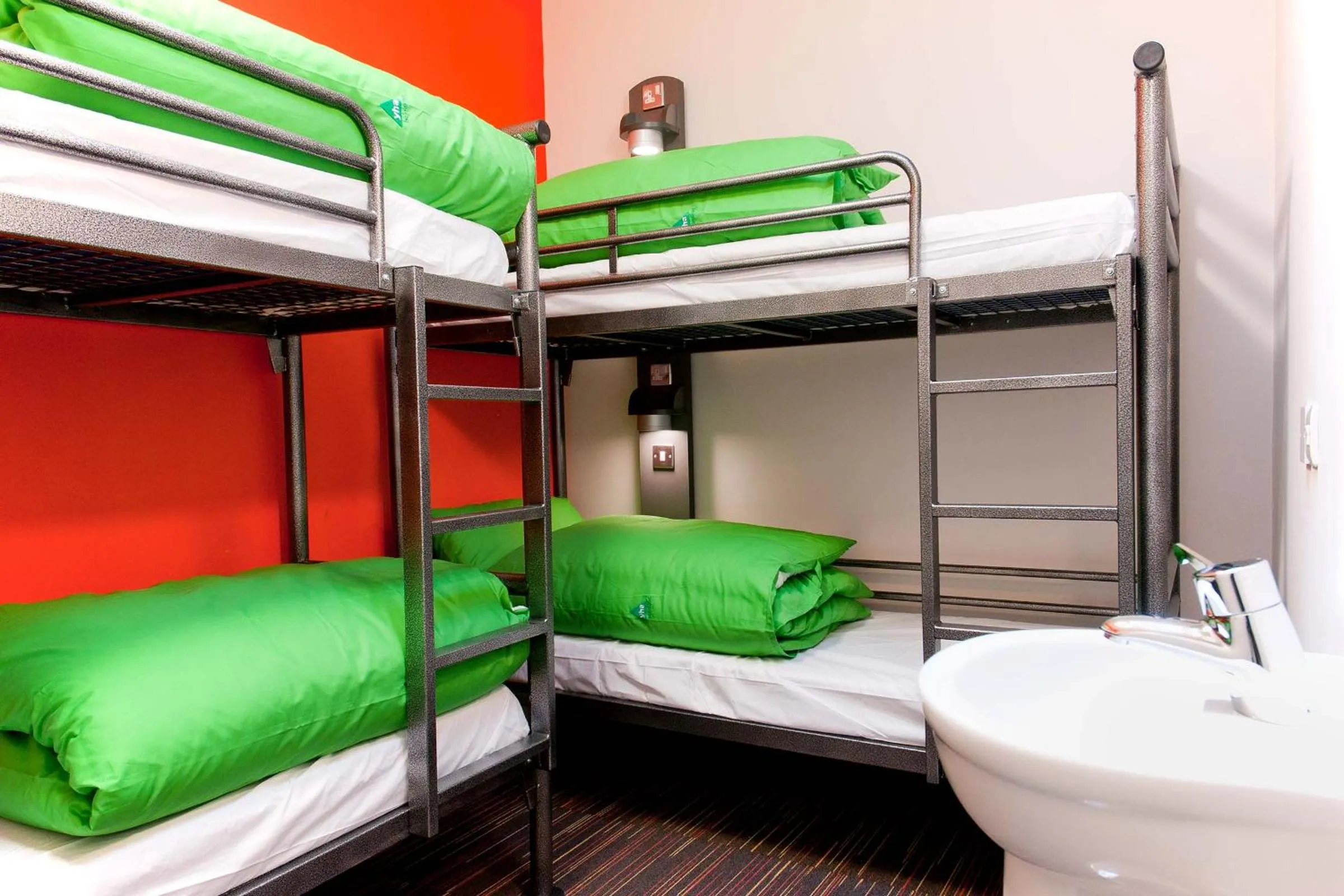 Bedroom, Bed in YHA South Downs