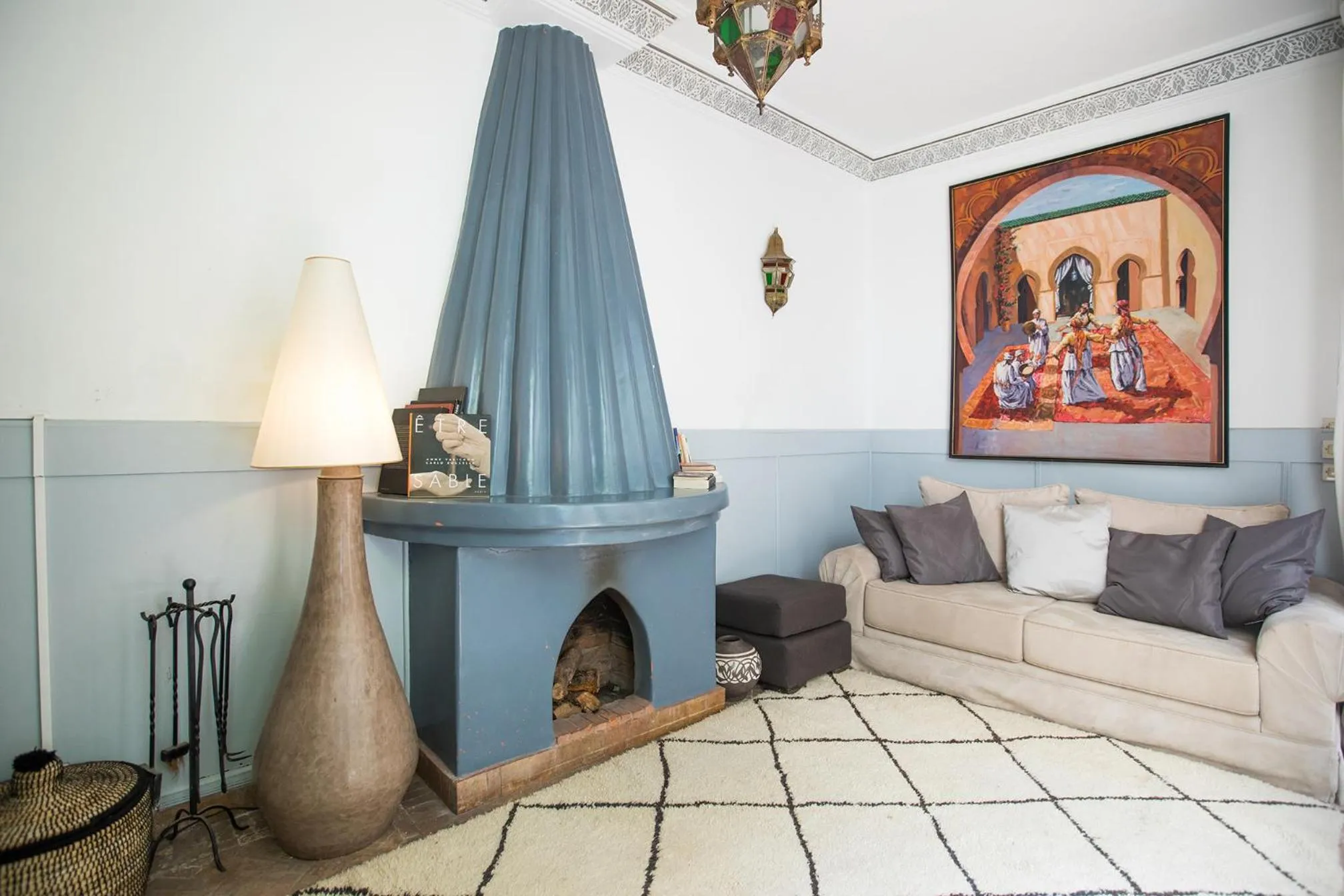 Communal lounge/ TV room in Riad Villa Harmonie