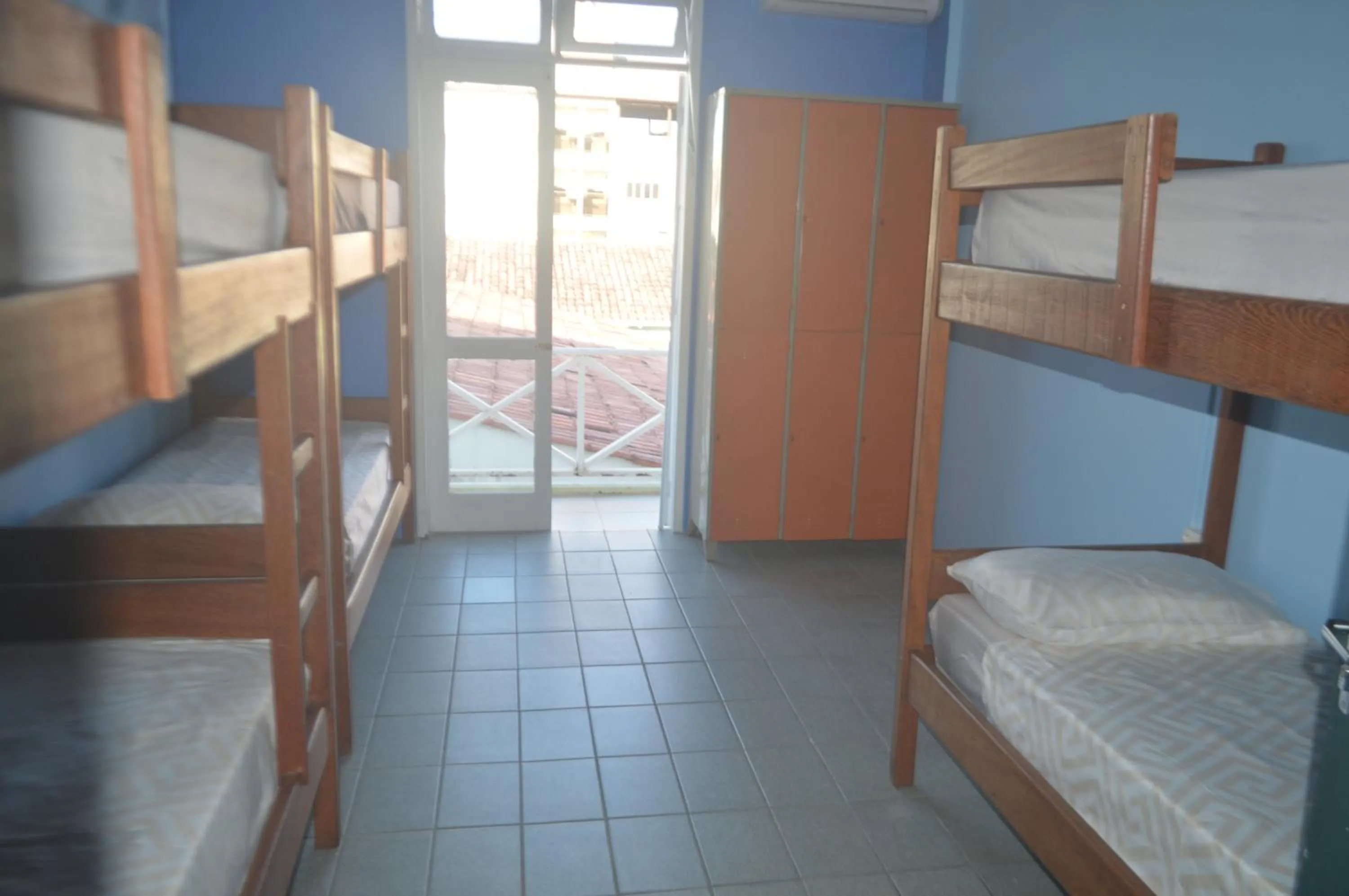 bunk bed, Bed in Hostel Canasvieiras