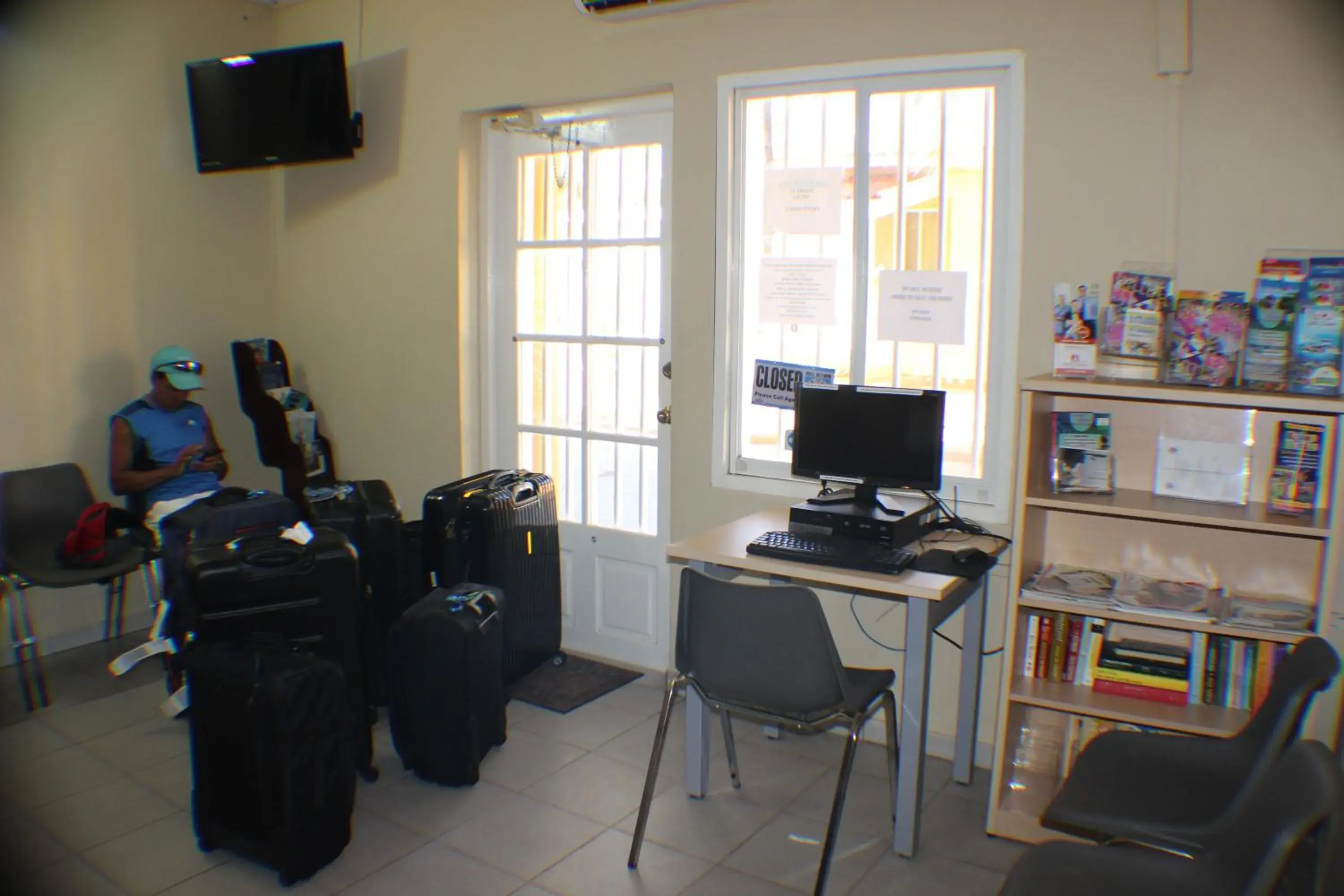 Lobby or reception in Coconut Inn Lobby or reception in Coconut Inn