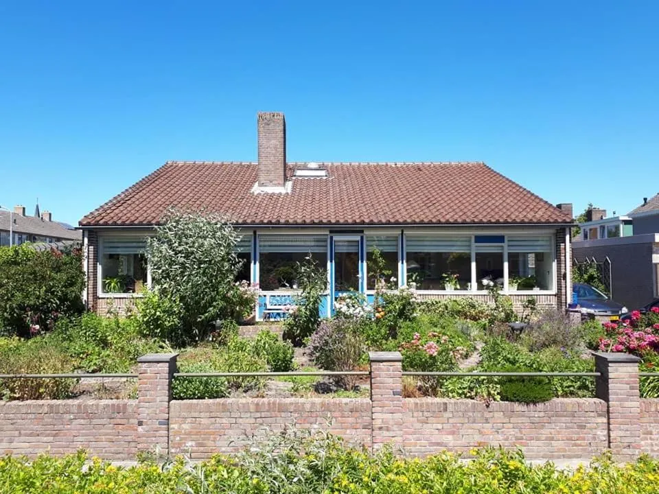 Property building in B&B De Blauwe Tulp