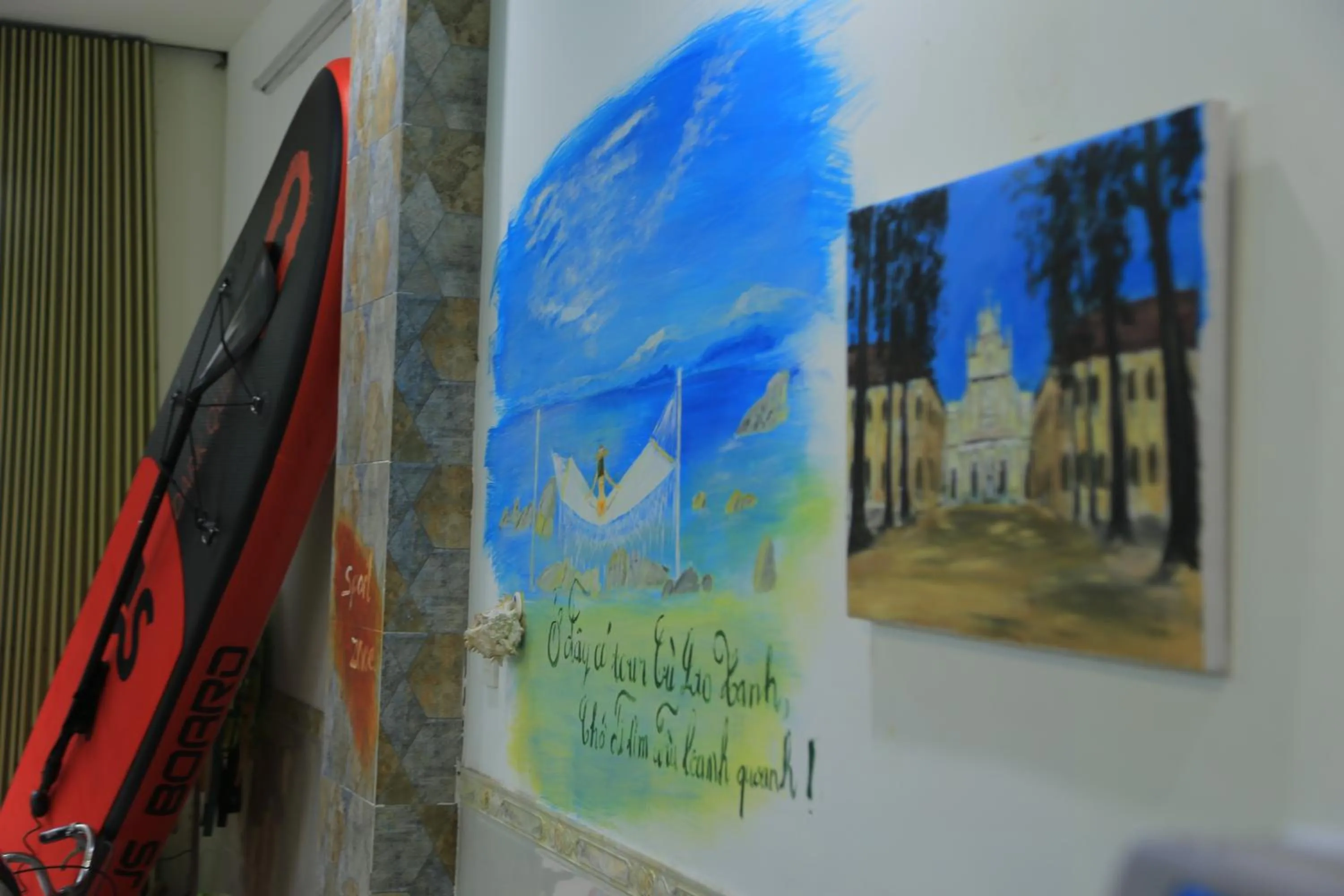 Communal lounge/ TV room in Sông Suối Homestay