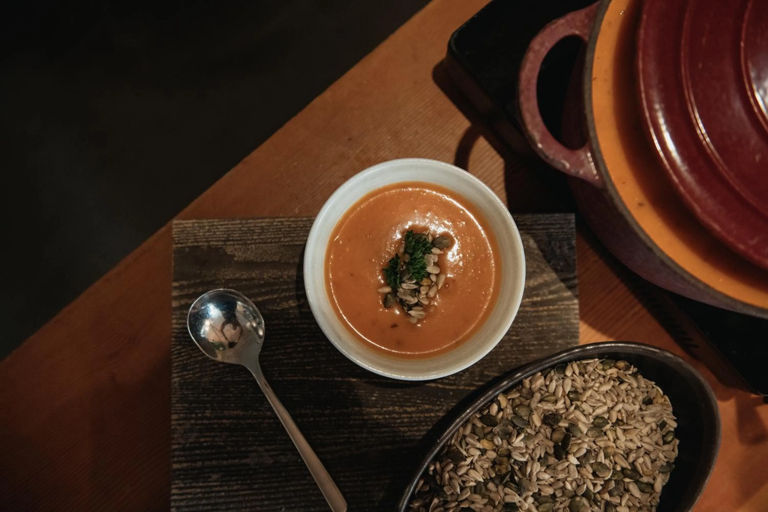 Restaurant/places to eat in Home Hotel Magasinet