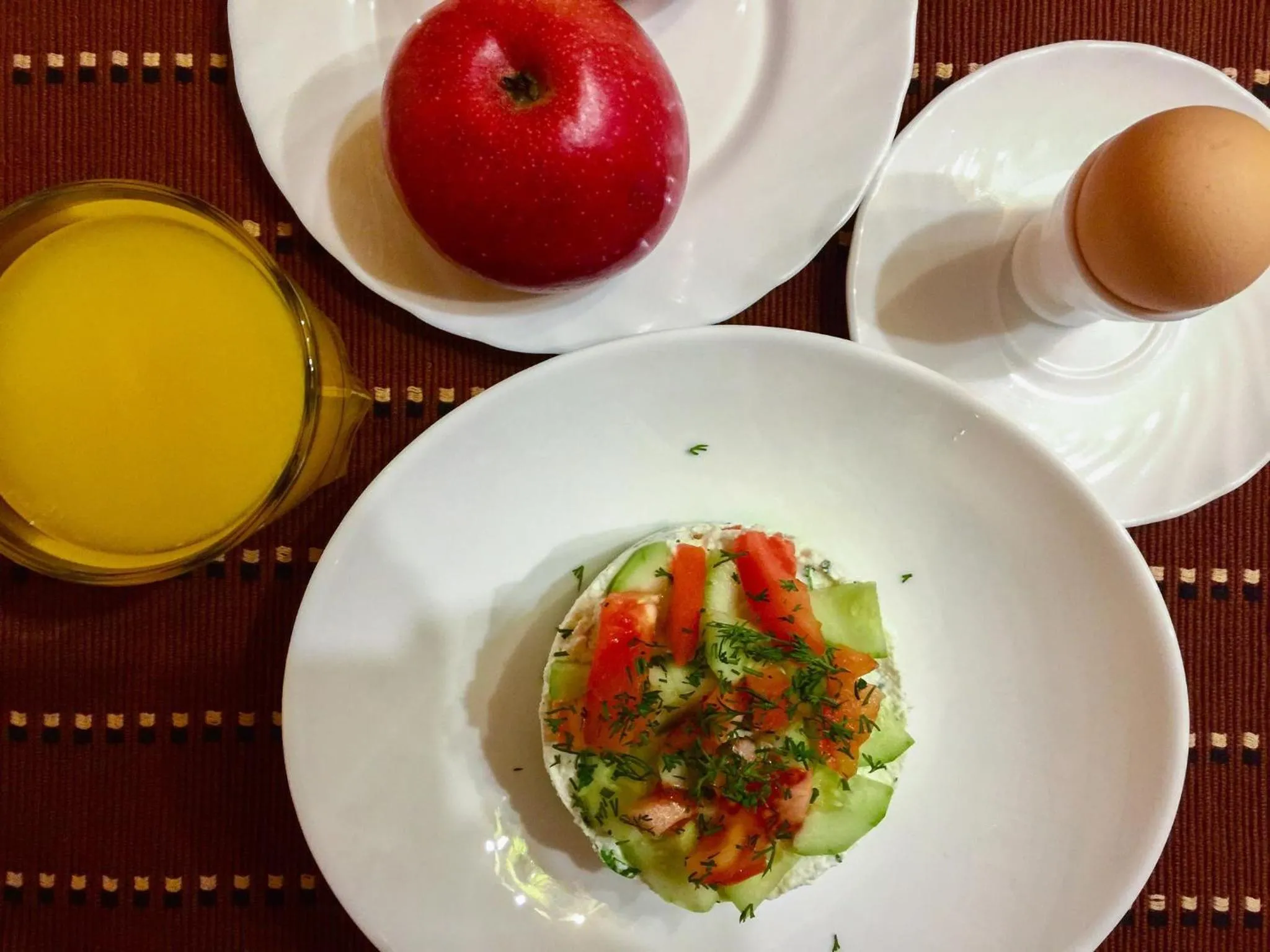 Breakfast in Villa Iris