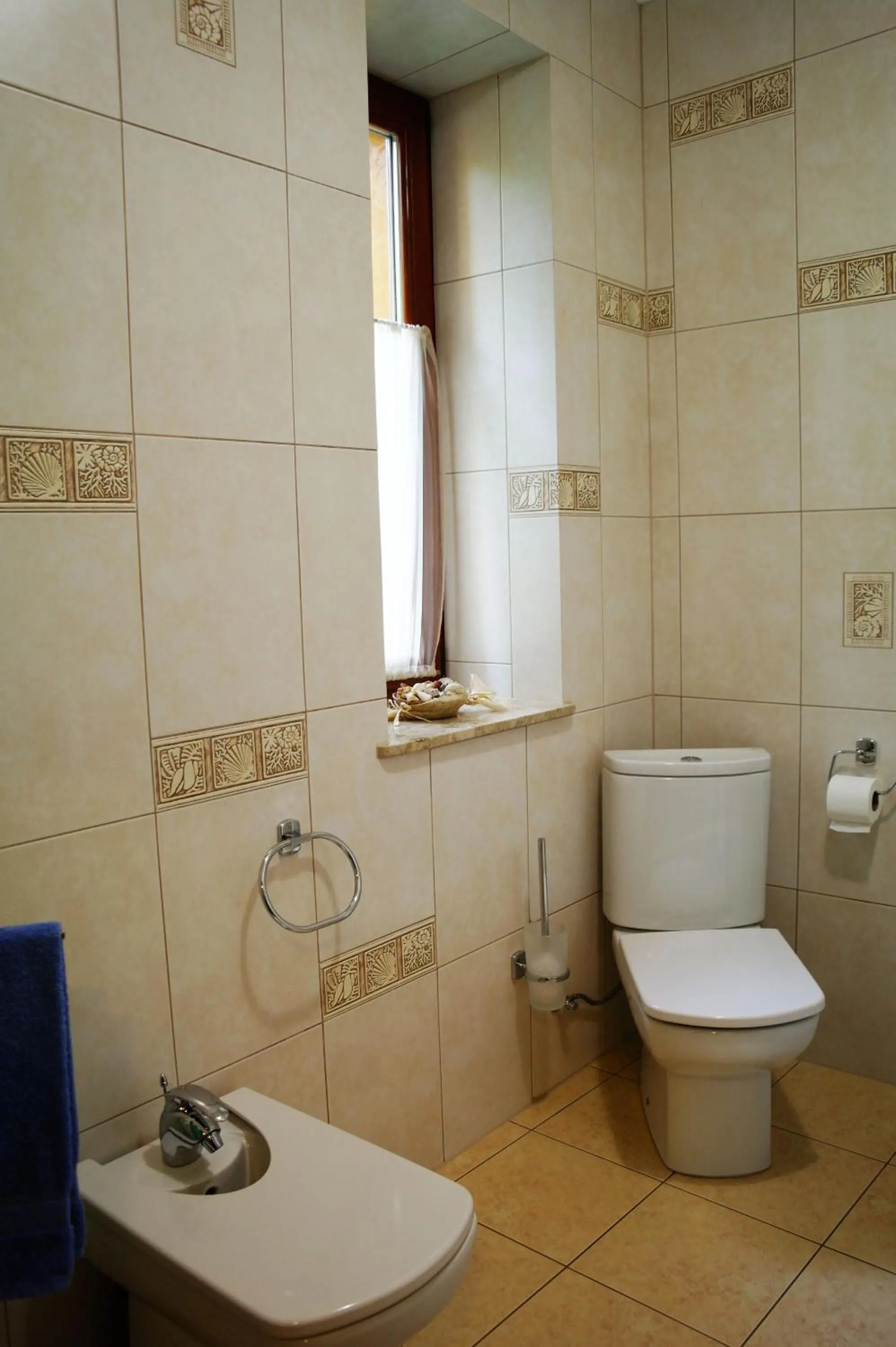 Toilet in Villa Iris