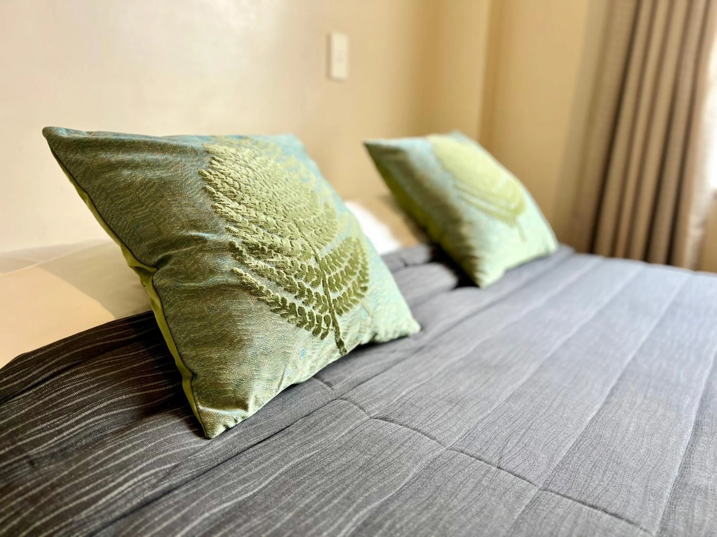 Bed in Seagulls Guesthouse