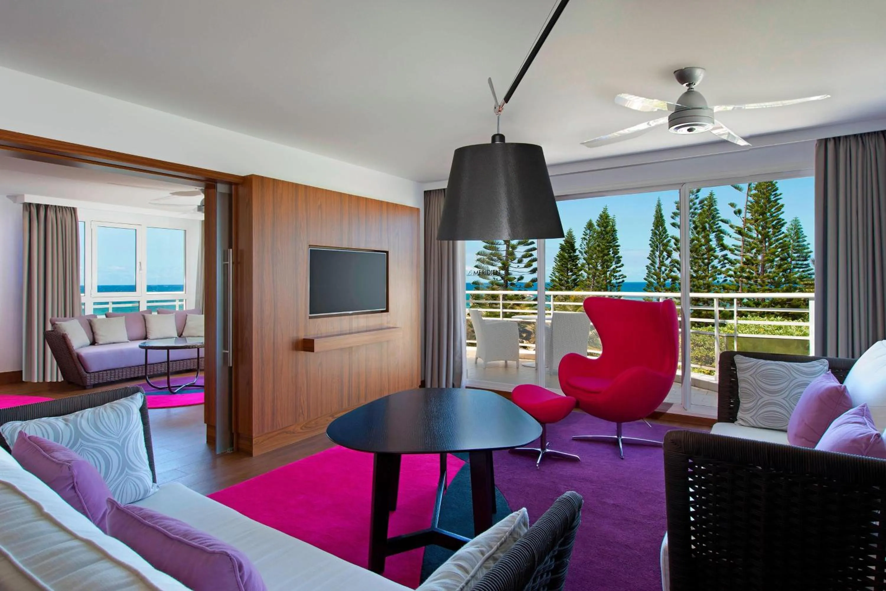 Lounge or bar in Le Méridien Nouméa Resort & Spa