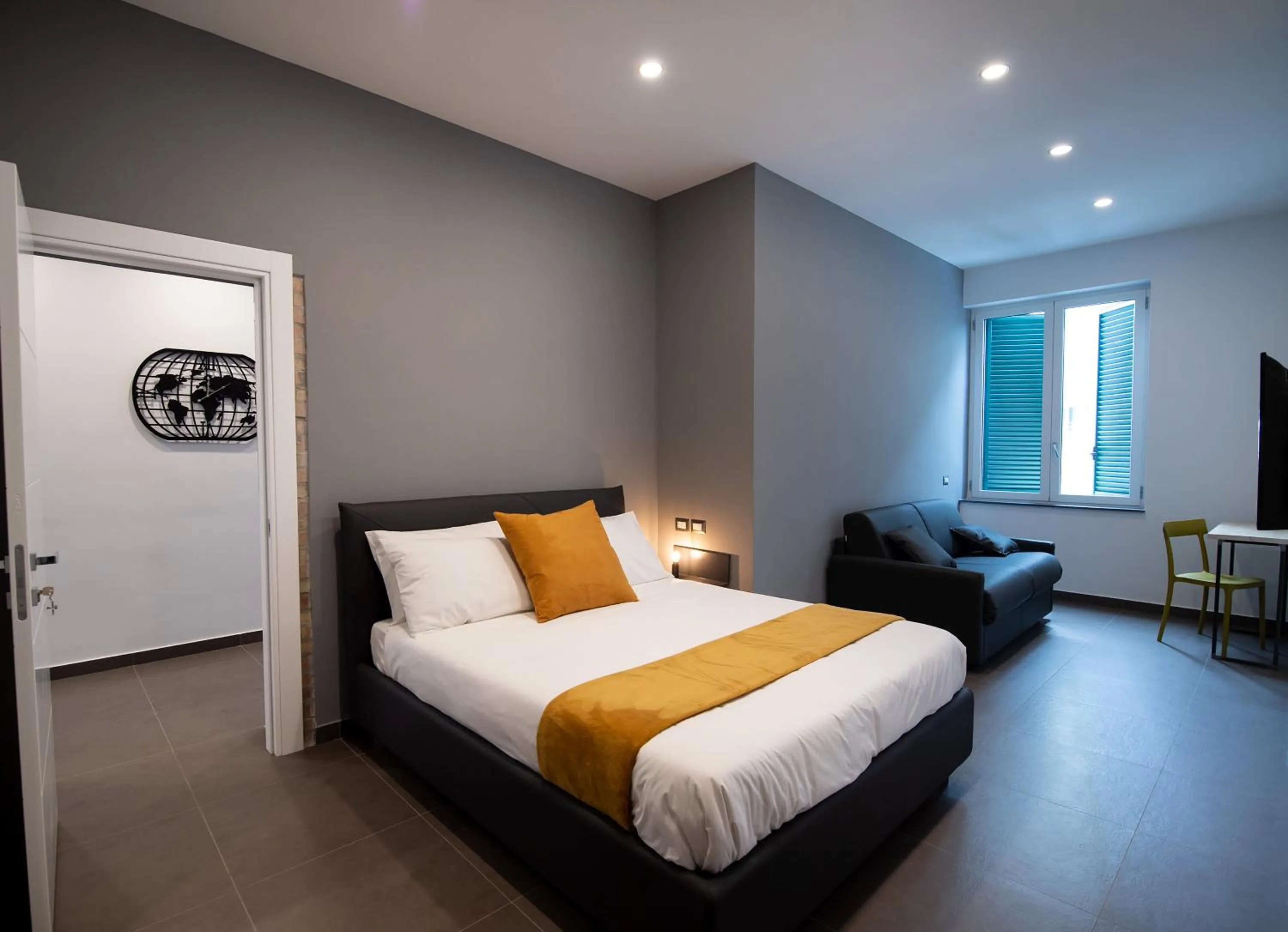 Bed in GB Vesuvius Napoli