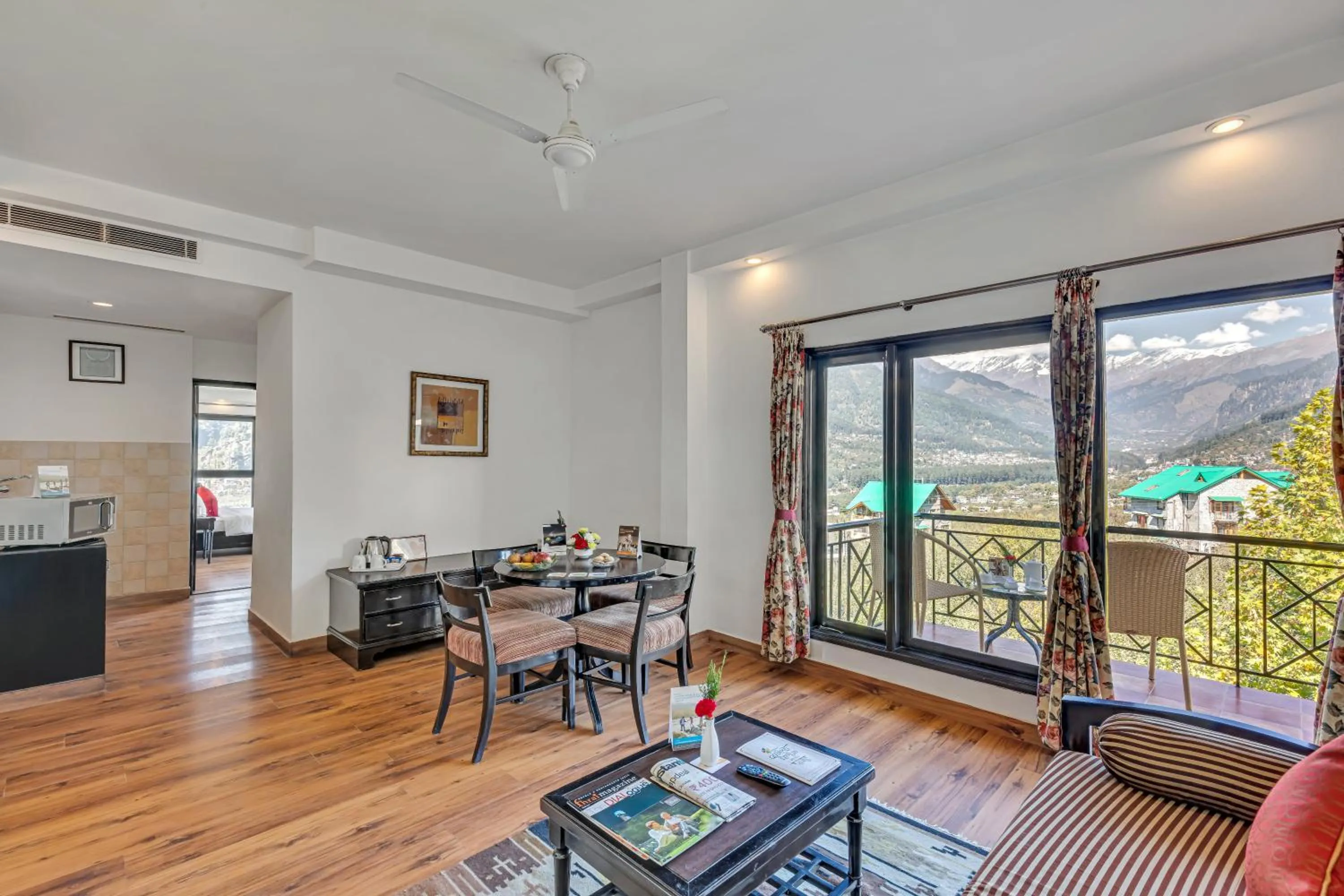 Living room in Club Mahindra Snow Peaks Manali