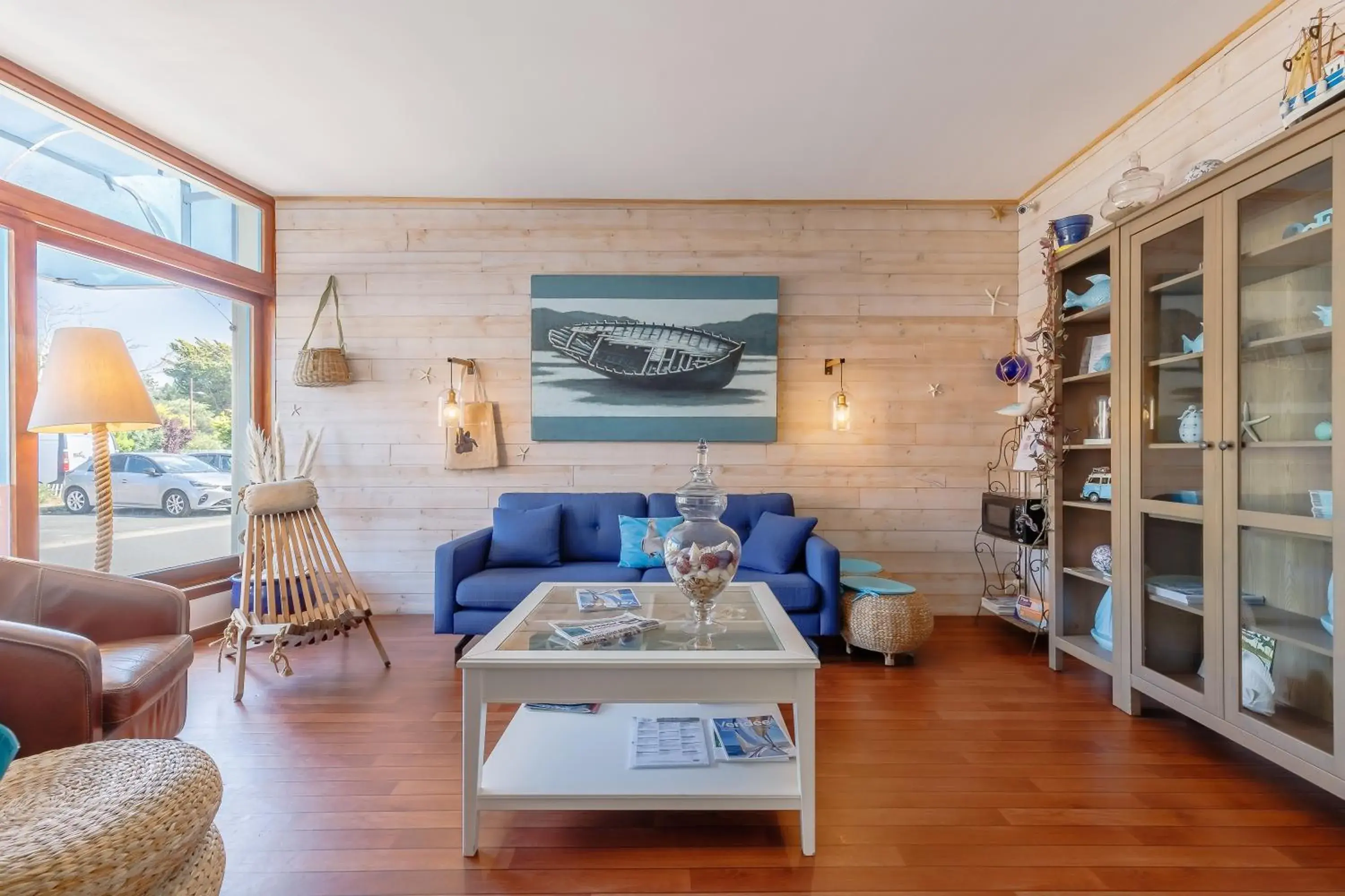 Lobby or reception in Hotel La Cote Oceane - Saint Jean de Monts Lobby or reception in Hotel La Cote Oceane - Saint Jean de Monts