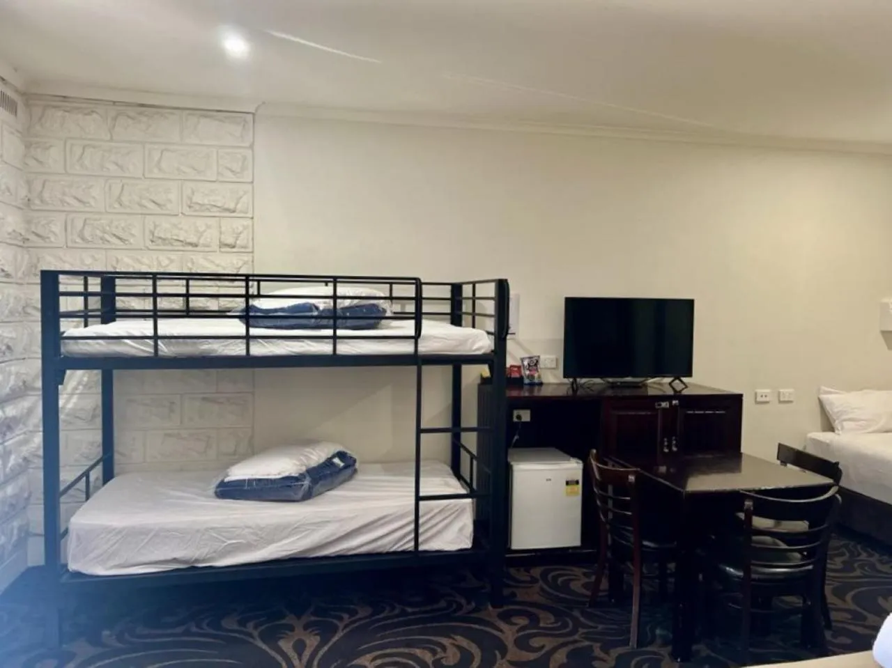 TV and multimedia, Bed in Kryal Castle Ballarat