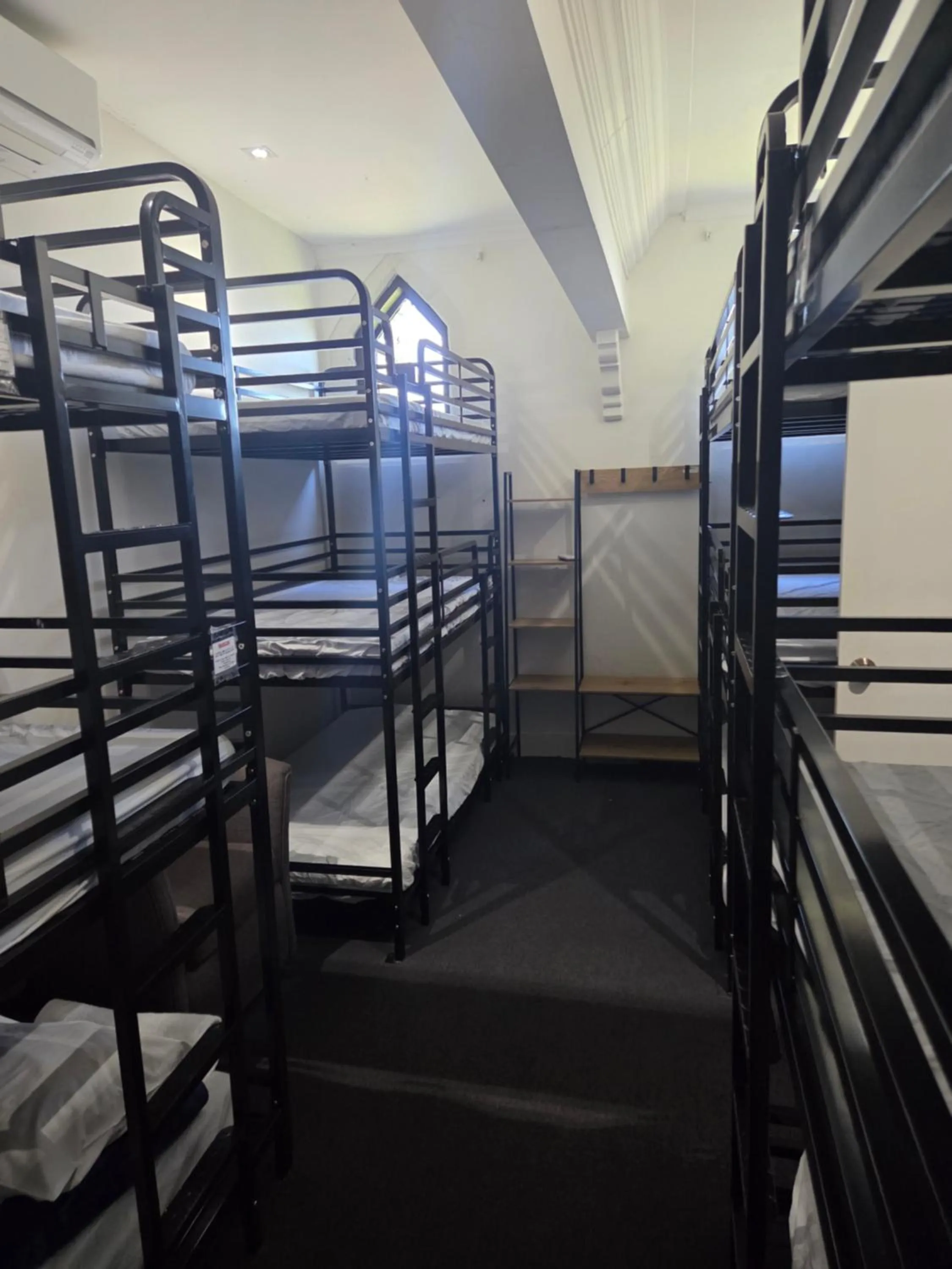 Bed in Big4 Kryal Castle Holiday Park Ballarat