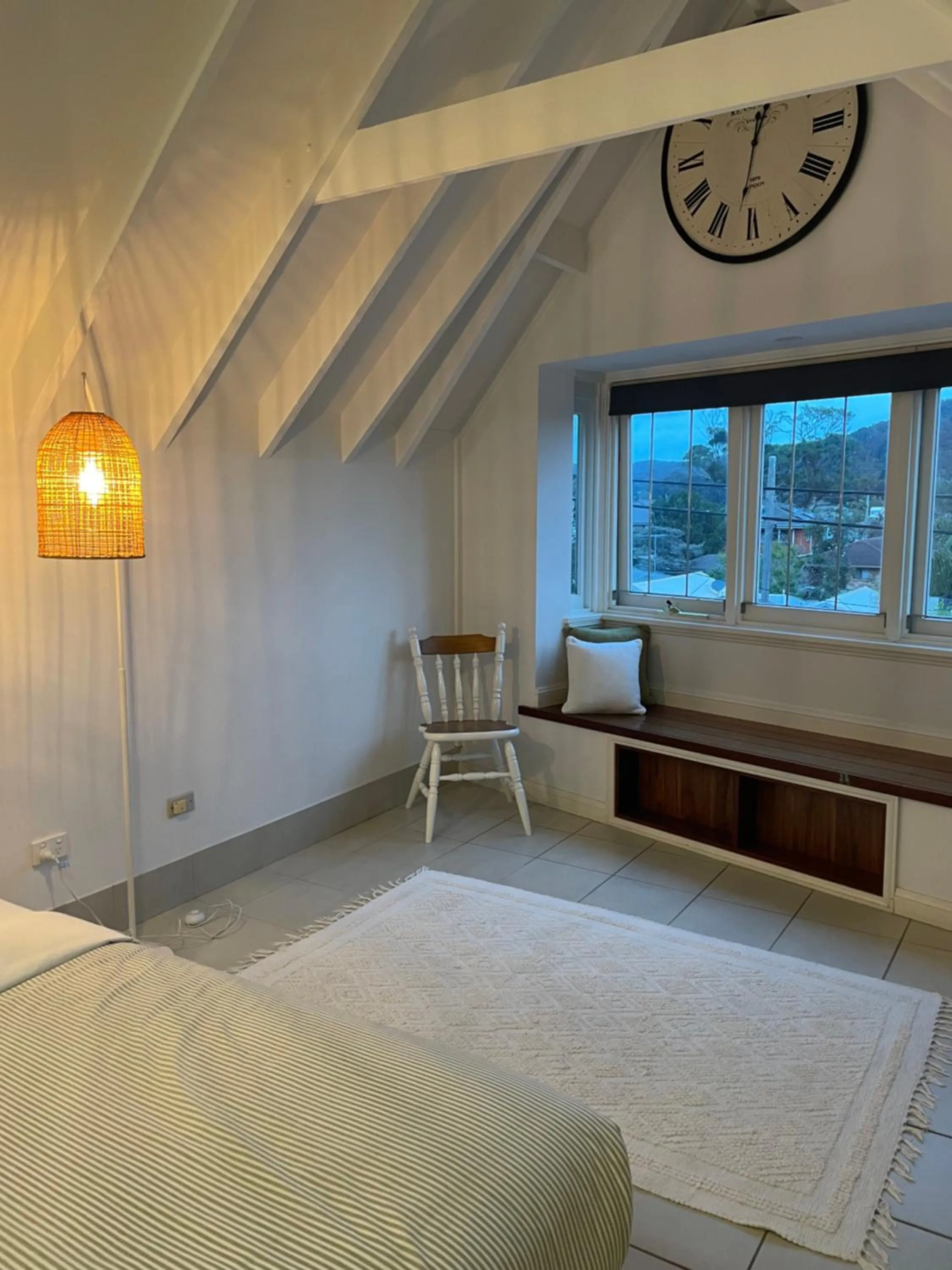 Bed in Ettalong Beach Tourist Resort