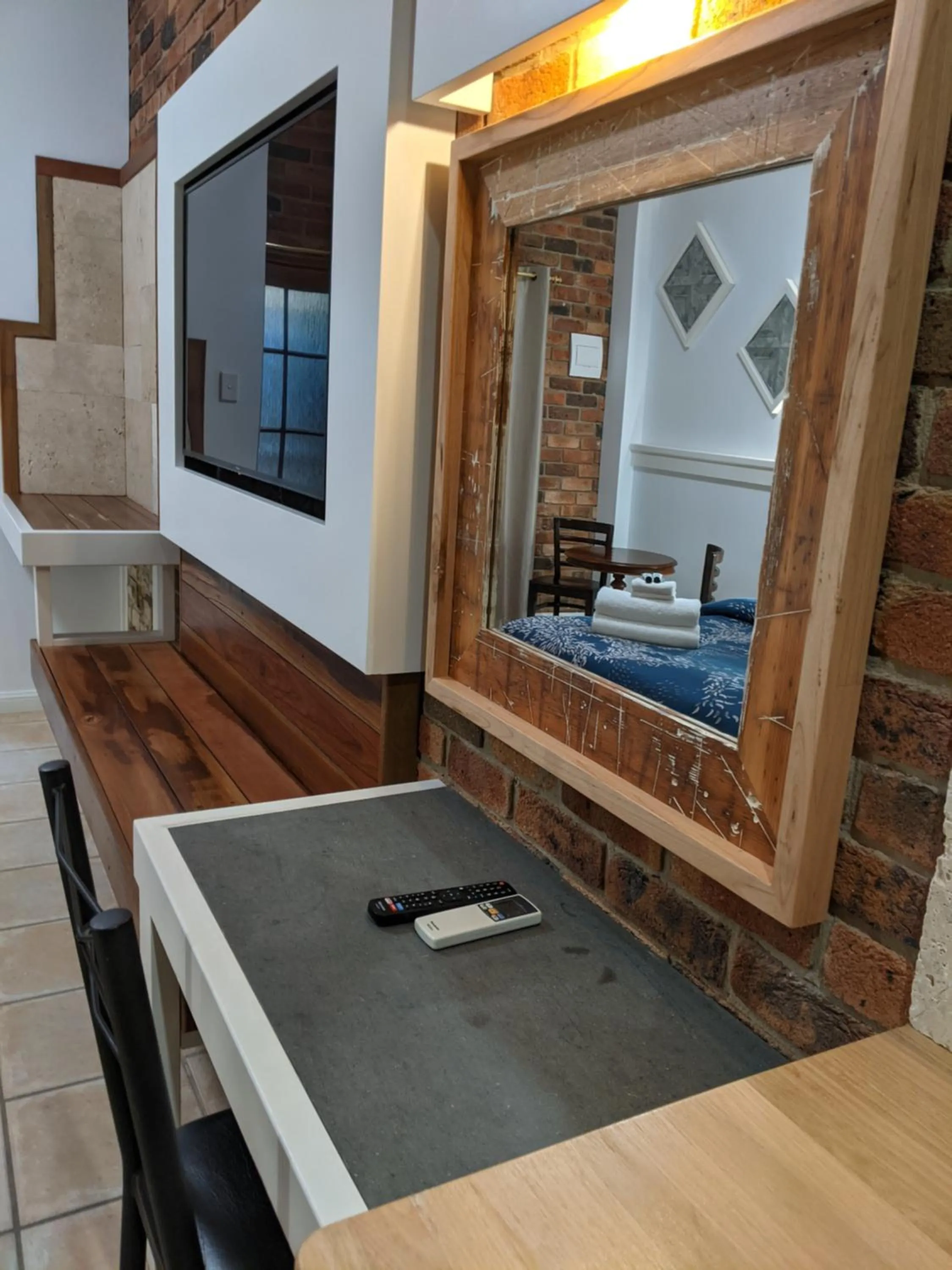 hair dresser in Ettalong Beach Tourist Resort