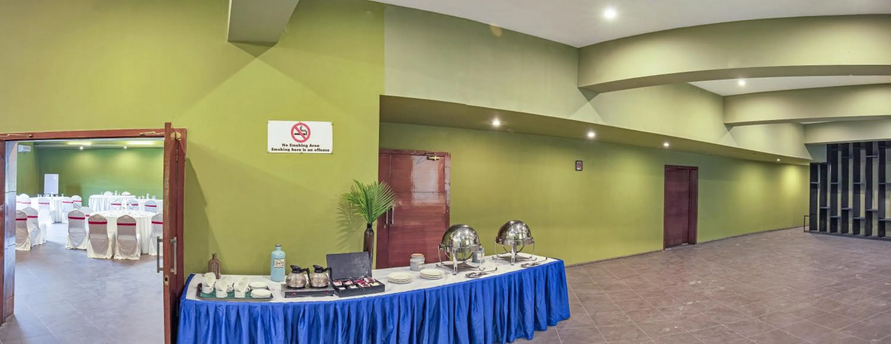 Meeting/conference room in Club Mahindra Corbett